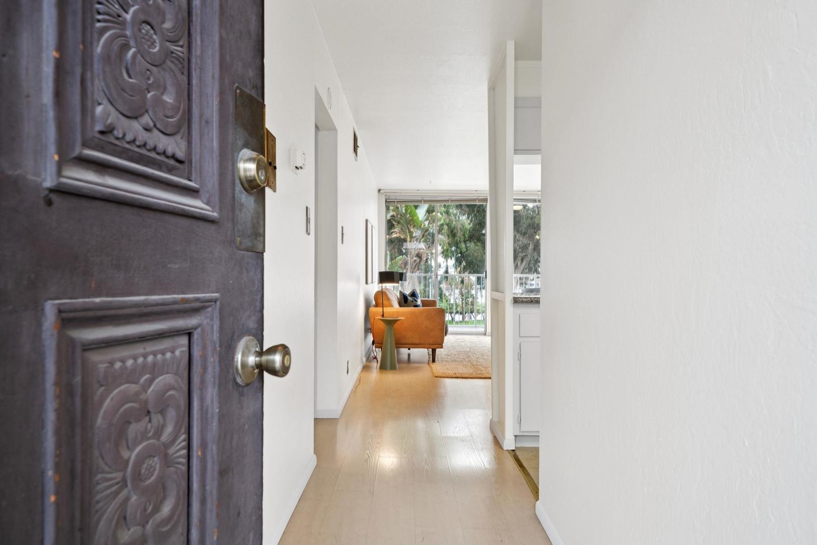 Photo #4: 41122525 Listing: Photo #4