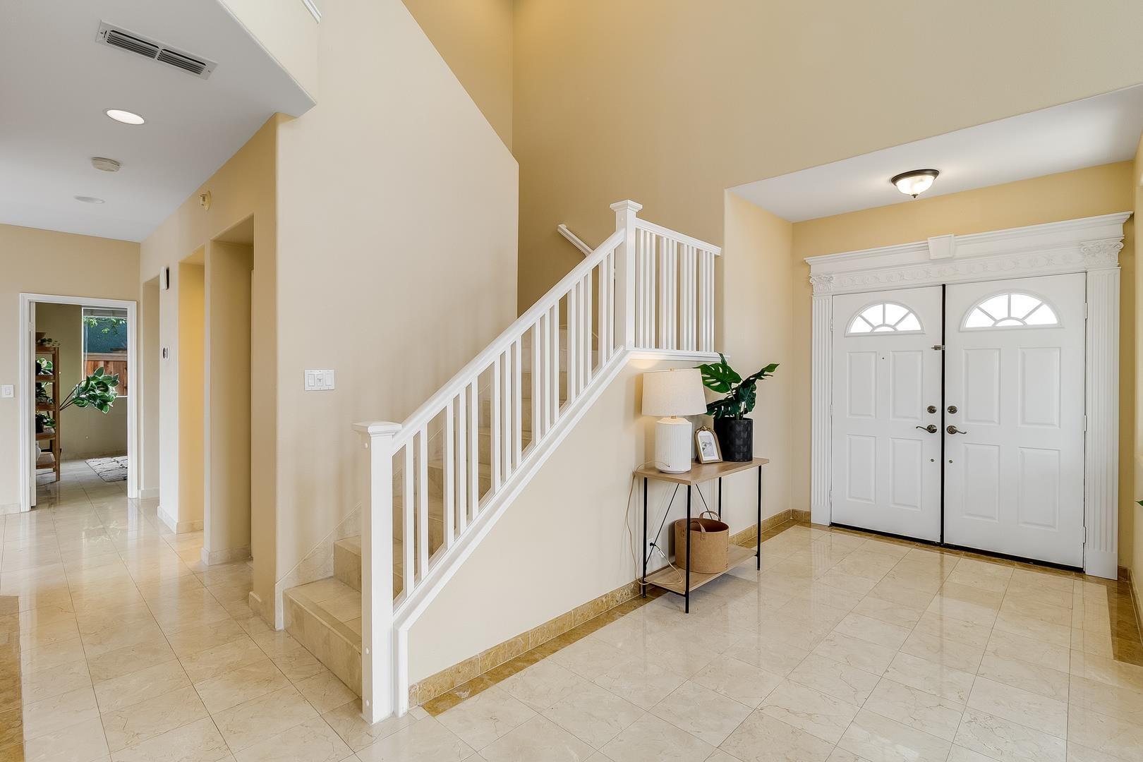 Detail Gallery Image 13 of 52 For 473 Mccall Dr, Benicia,  CA 94510 - 5 Beds | 3 Baths