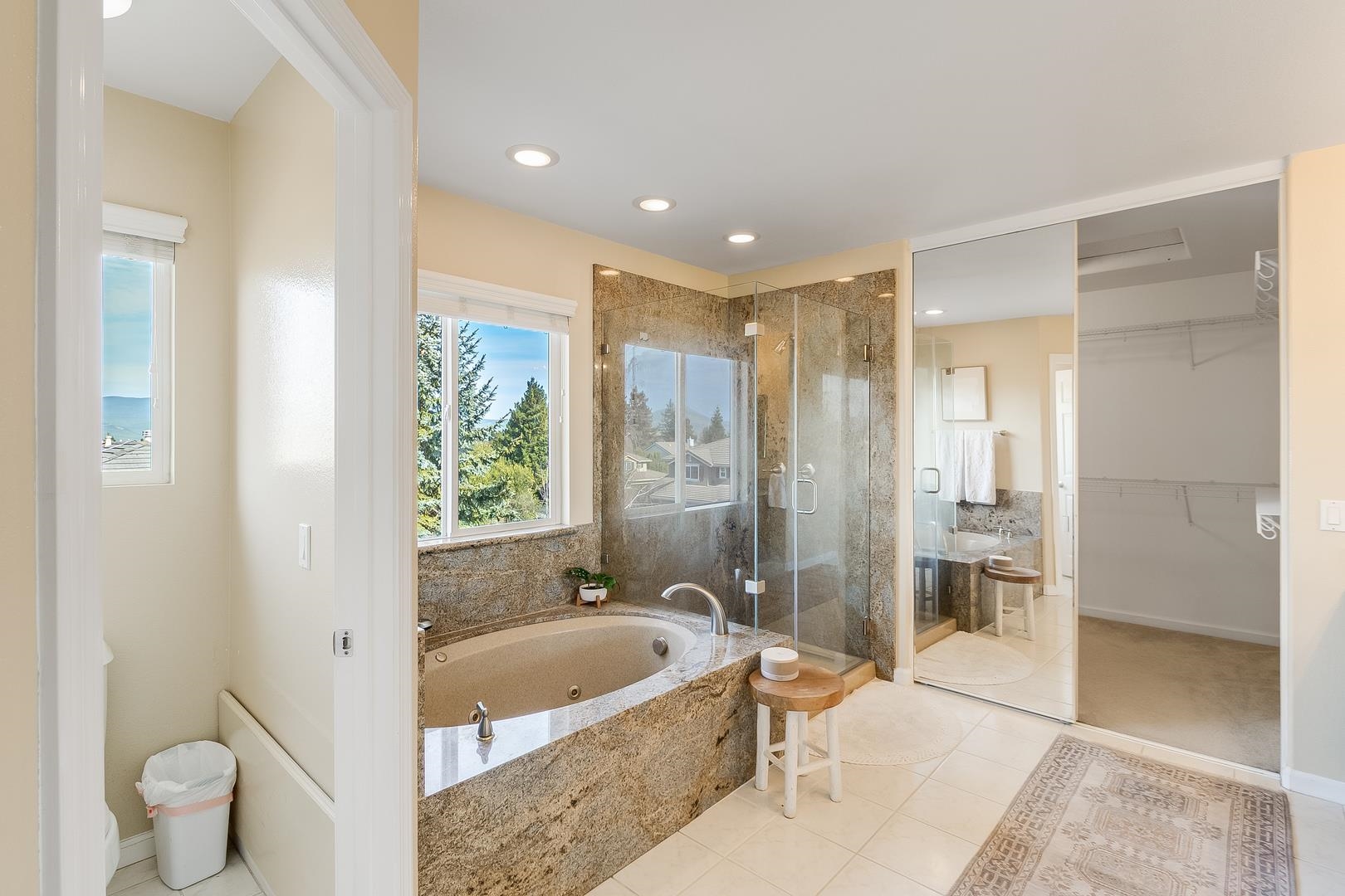 Detail Gallery Image 31 of 52 For 473 Mccall Dr, Benicia,  CA 94510 - 5 Beds | 3 Baths