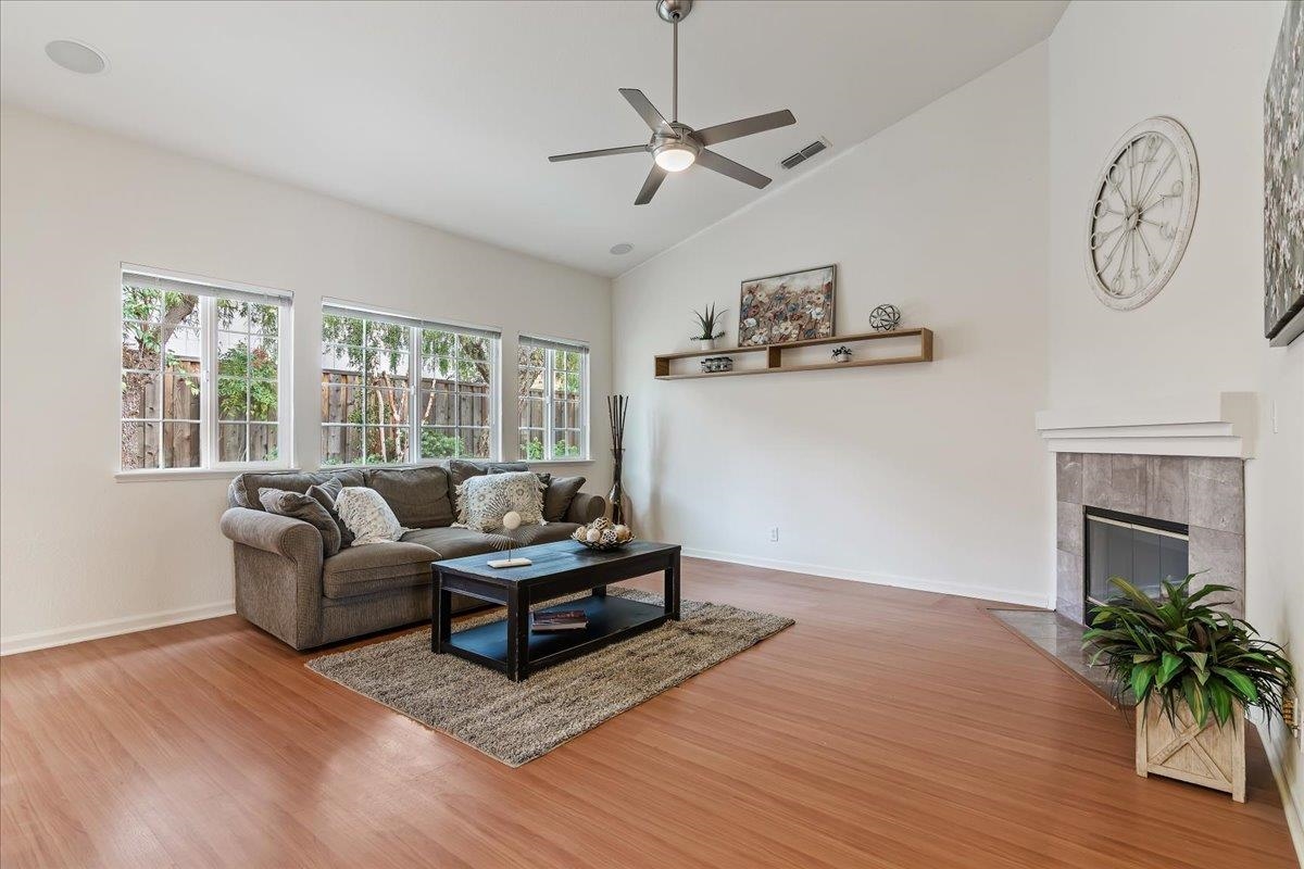 Detail Gallery Image 12 of 41 For 1517 Buena Vista St, Brentwood,  CA 94513 - 5 Beds | 3 Baths