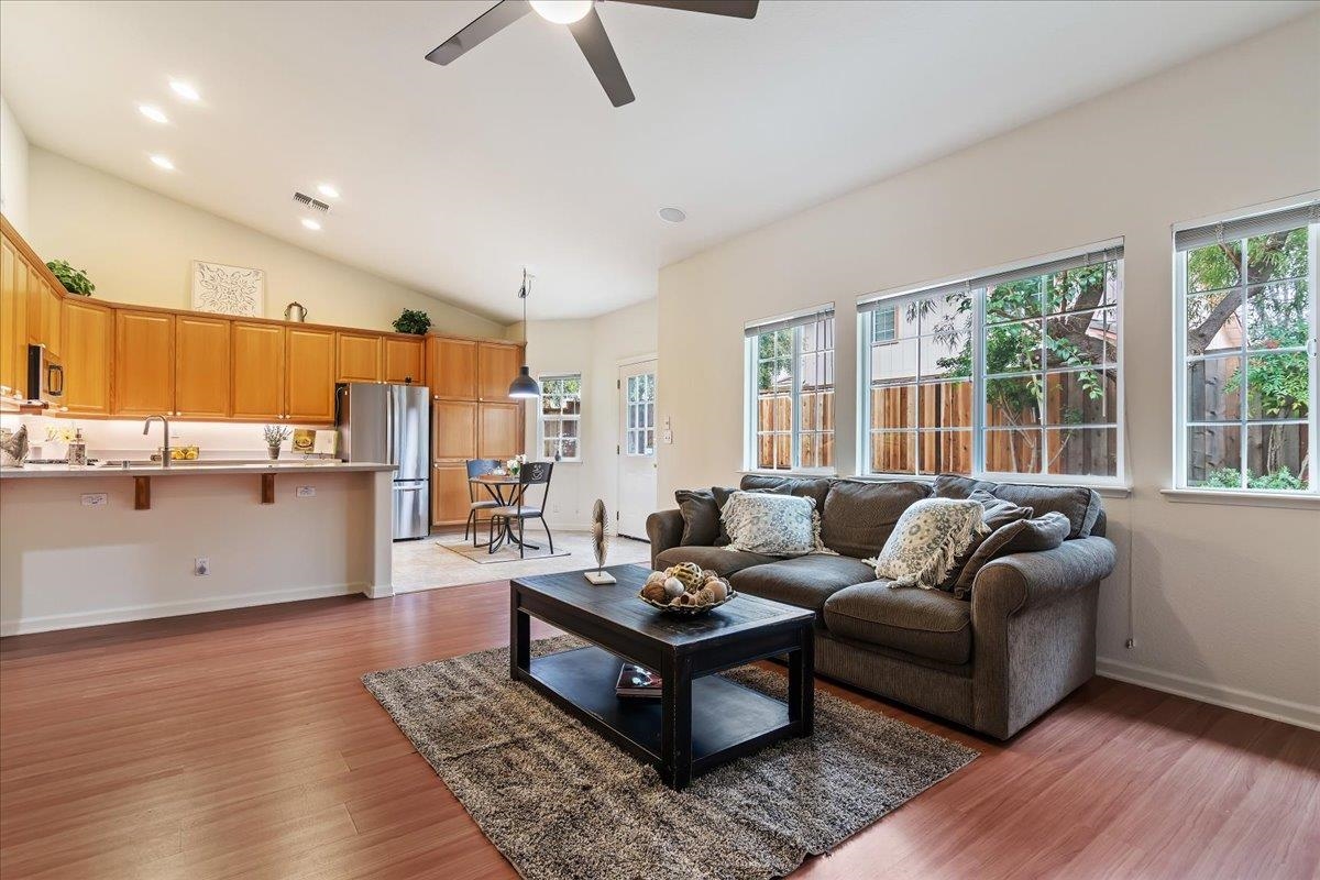 Detail Gallery Image 15 of 41 For 1517 Buena Vista St, Brentwood,  CA 94513 - 5 Beds | 3 Baths