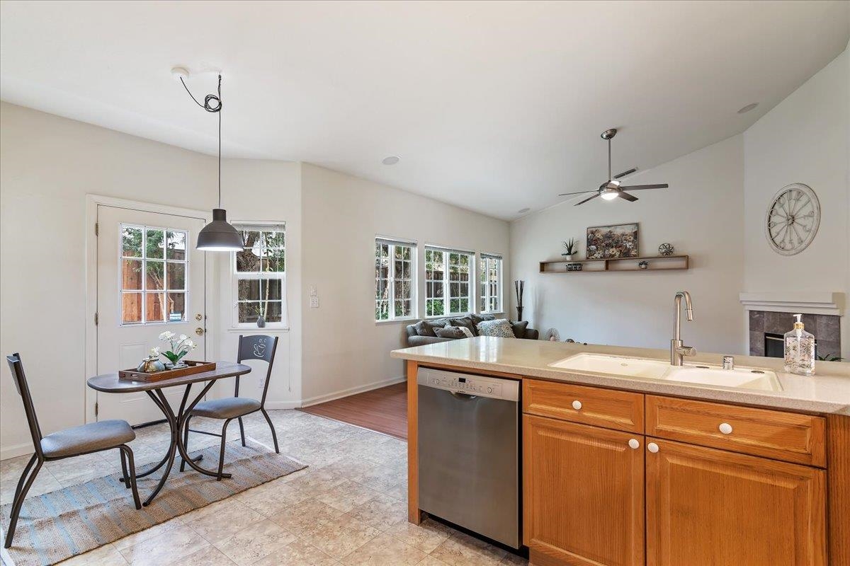 Detail Gallery Image 20 of 41 For 1517 Buena Vista St, Brentwood,  CA 94513 - 5 Beds | 3 Baths