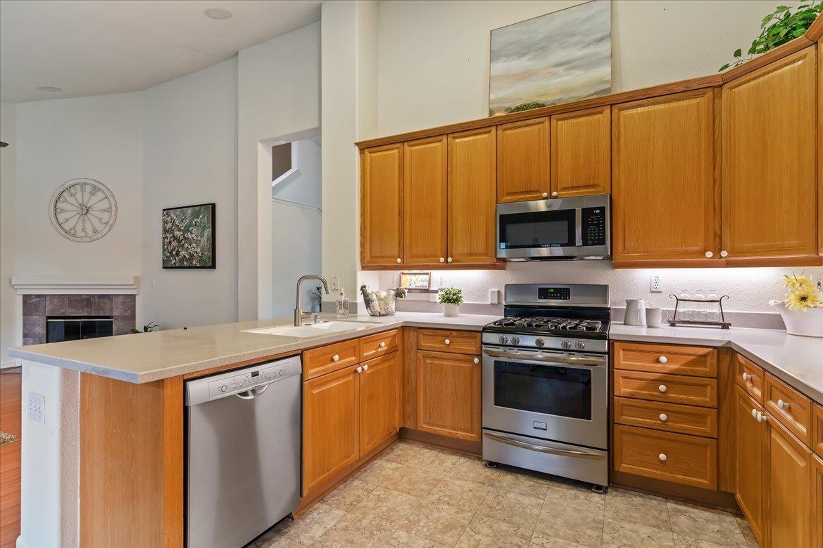 Detail Gallery Image 21 of 41 For 1517 Buena Vista St, Brentwood,  CA 94513 - 5 Beds | 3 Baths