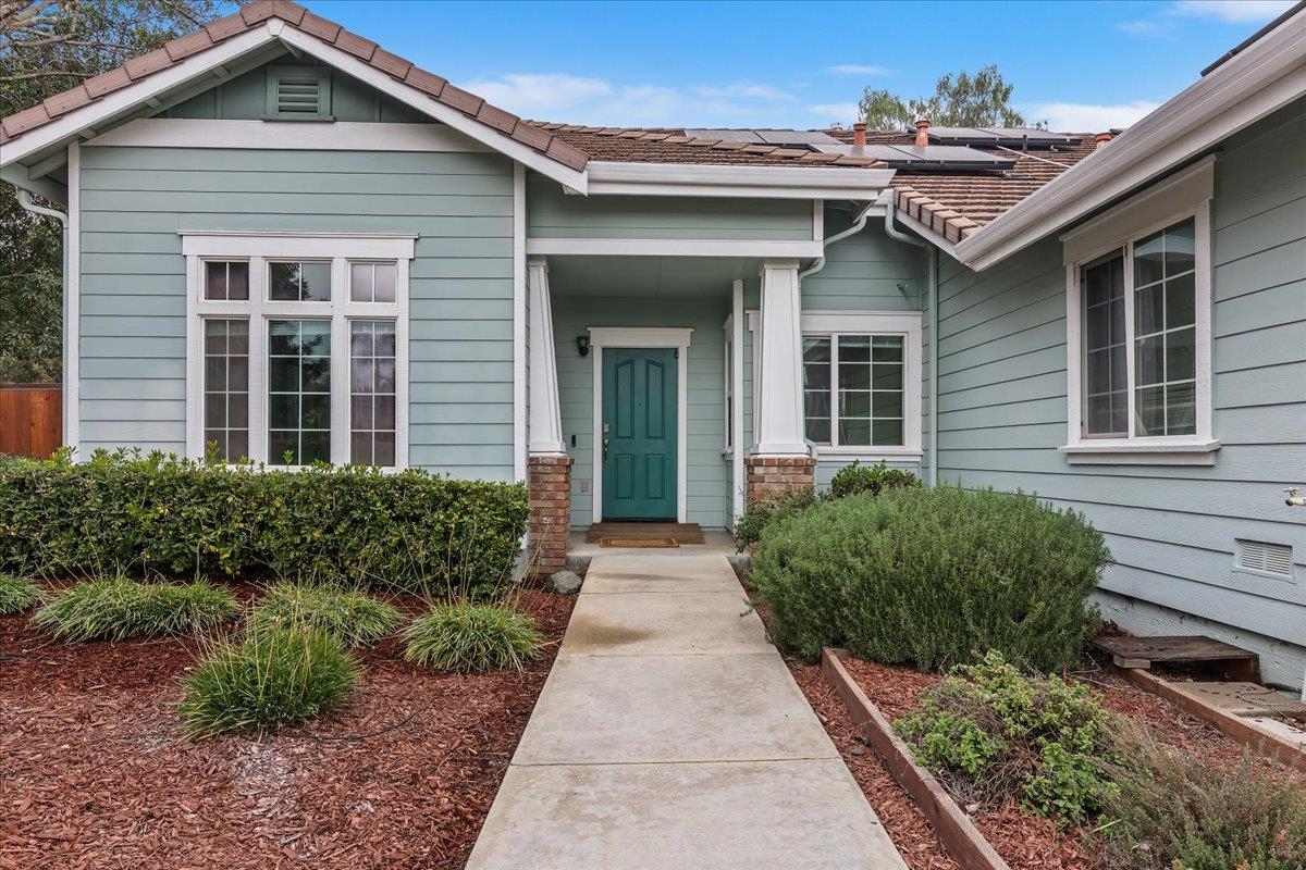 Detail Gallery Image 4 of 41 For 1517 Buena Vista St, Brentwood,  CA 94513 - 5 Beds | 3 Baths