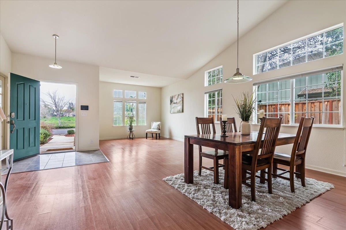 Detail Gallery Image 5 of 41 For 1517 Buena Vista St, Brentwood,  CA 94513 - 5 Beds | 3 Baths