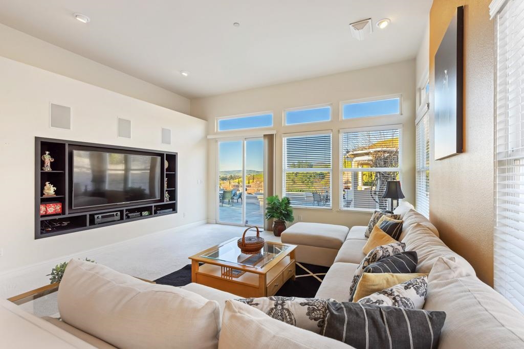 Detail Gallery Image 3 of 60 For 47664 Avalon Heights Ter, Fremont,  CA 94539 - 4 Beds | 3/1 Baths