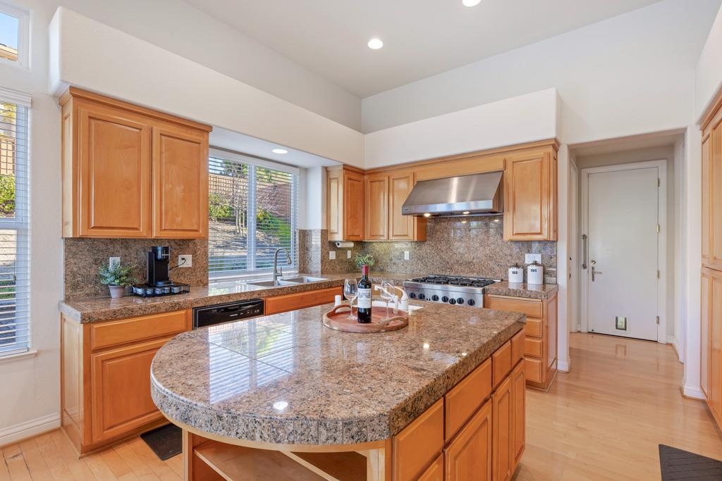 Detail Gallery Image 29 of 60 For 47664 Avalon Heights Ter, Fremont,  CA 94539 - 4 Beds | 3/1 Baths