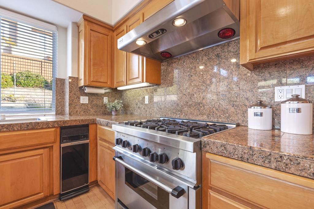 Detail Gallery Image 30 of 60 For 47664 Avalon Heights Ter, Fremont,  CA 94539 - 4 Beds | 3/1 Baths