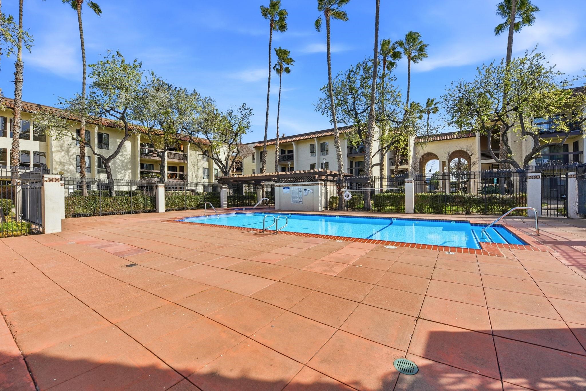 Detail Gallery Image 46 of 50 For 39997 Cedar Blvd #248,  Newark,  CA 94560 - 3 Beds | 2 Baths