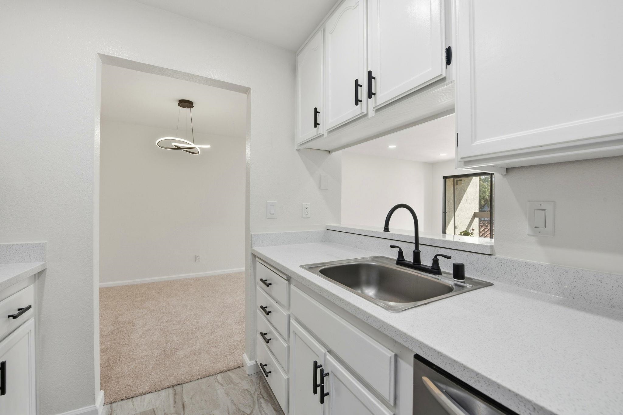 Detail Gallery Image 7 of 50 For 39997 Cedar Blvd #248,  Newark,  CA 94560 - 3 Beds | 2 Baths