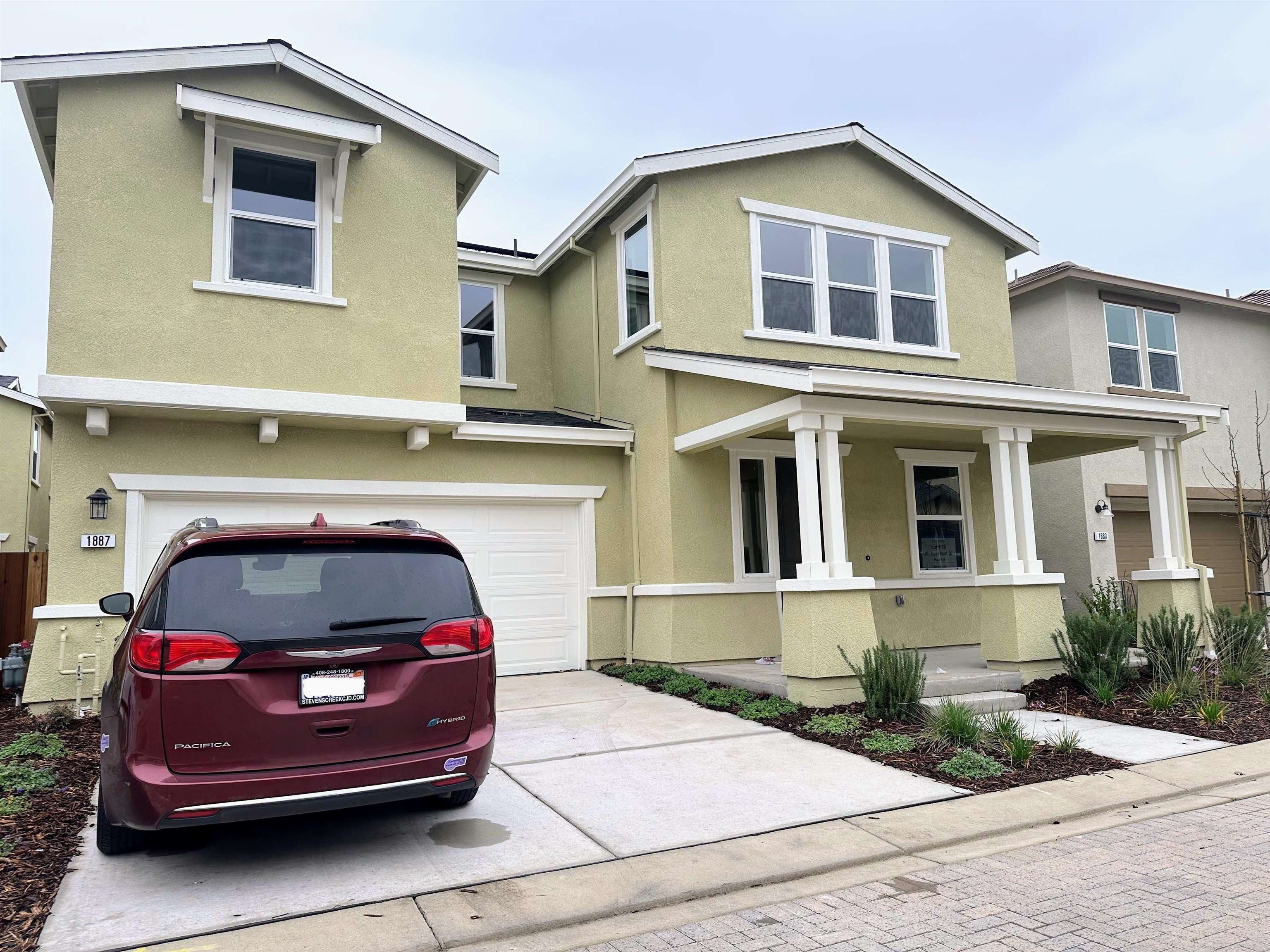 Front Image Thumbnail for BE41122534