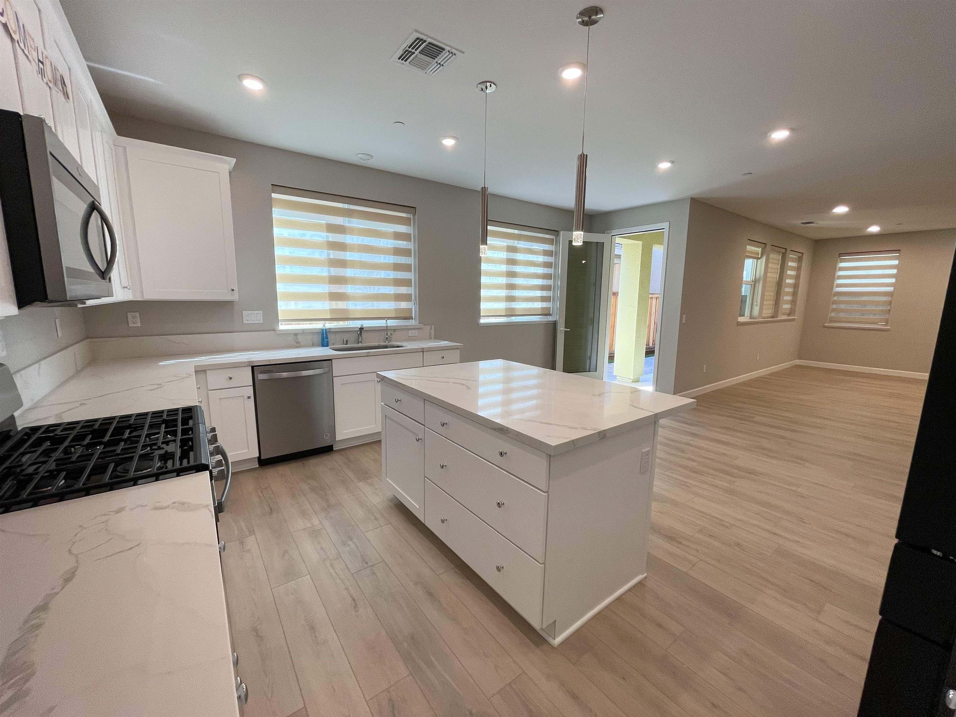 Detail Gallery Image 12 of 42 For 1887 Orfanos Ranch Dr, Brentwood,  CA 94513 - 4 Beds | 3 Baths