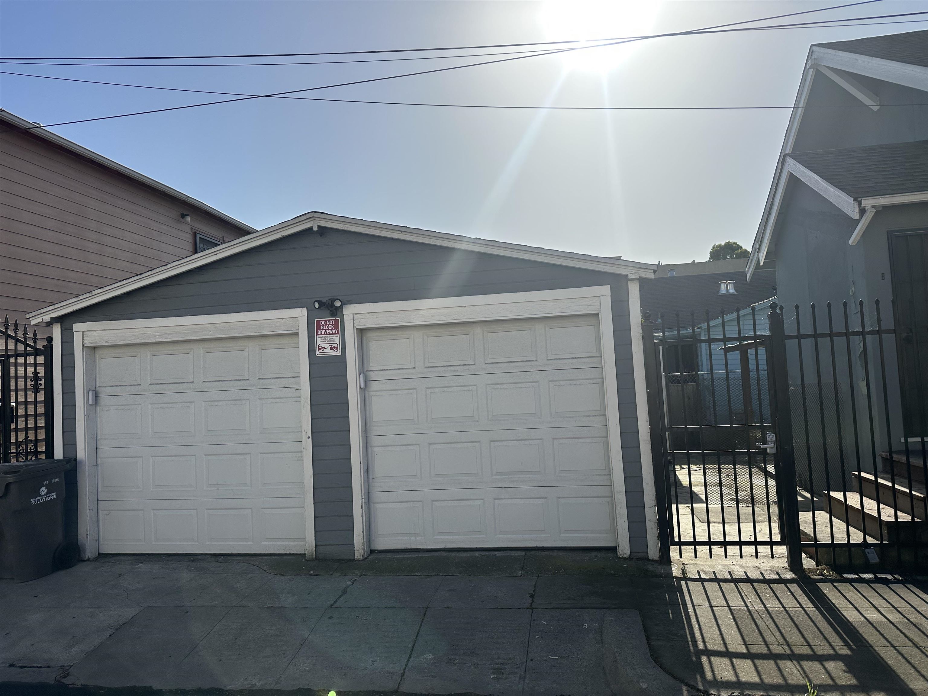 Detail Gallery Image 17 of 18 For 1464 35th Ave, Oakland,  CA 94601 - 3 Beds | 2 Baths