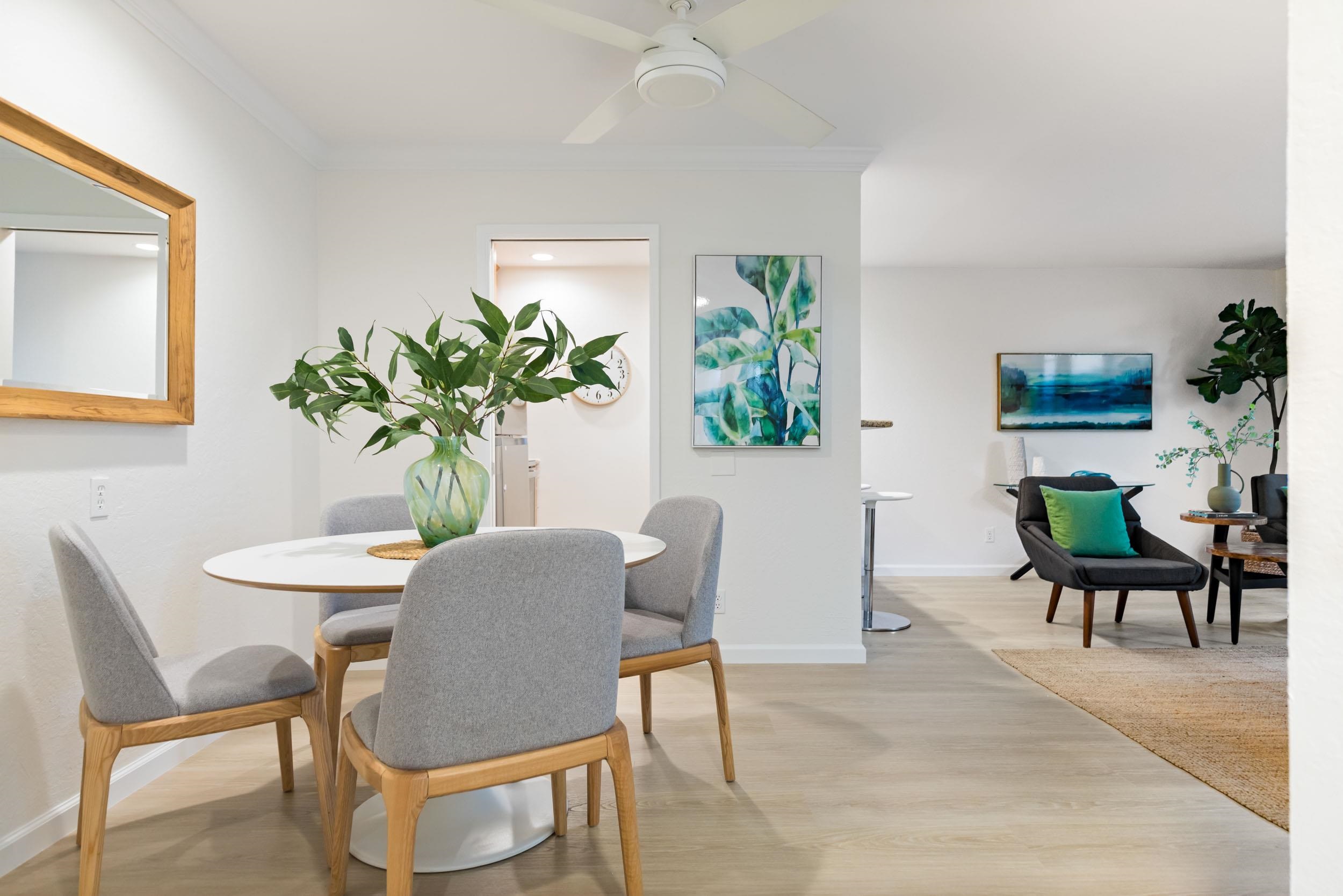 Photo #2: 41122537 Listing: Photo #2