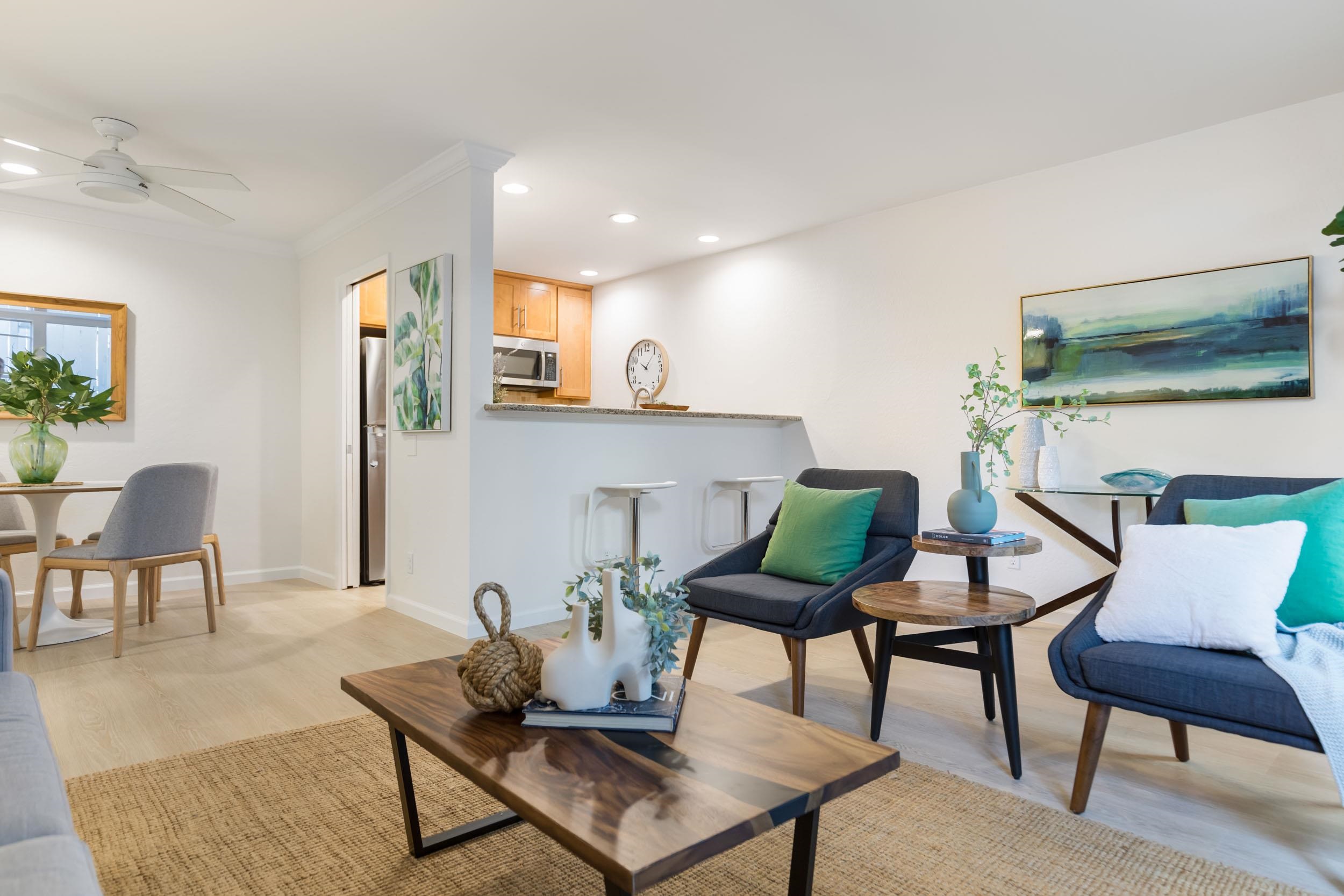 Photo #6: 41122537 Listing: Photo #6