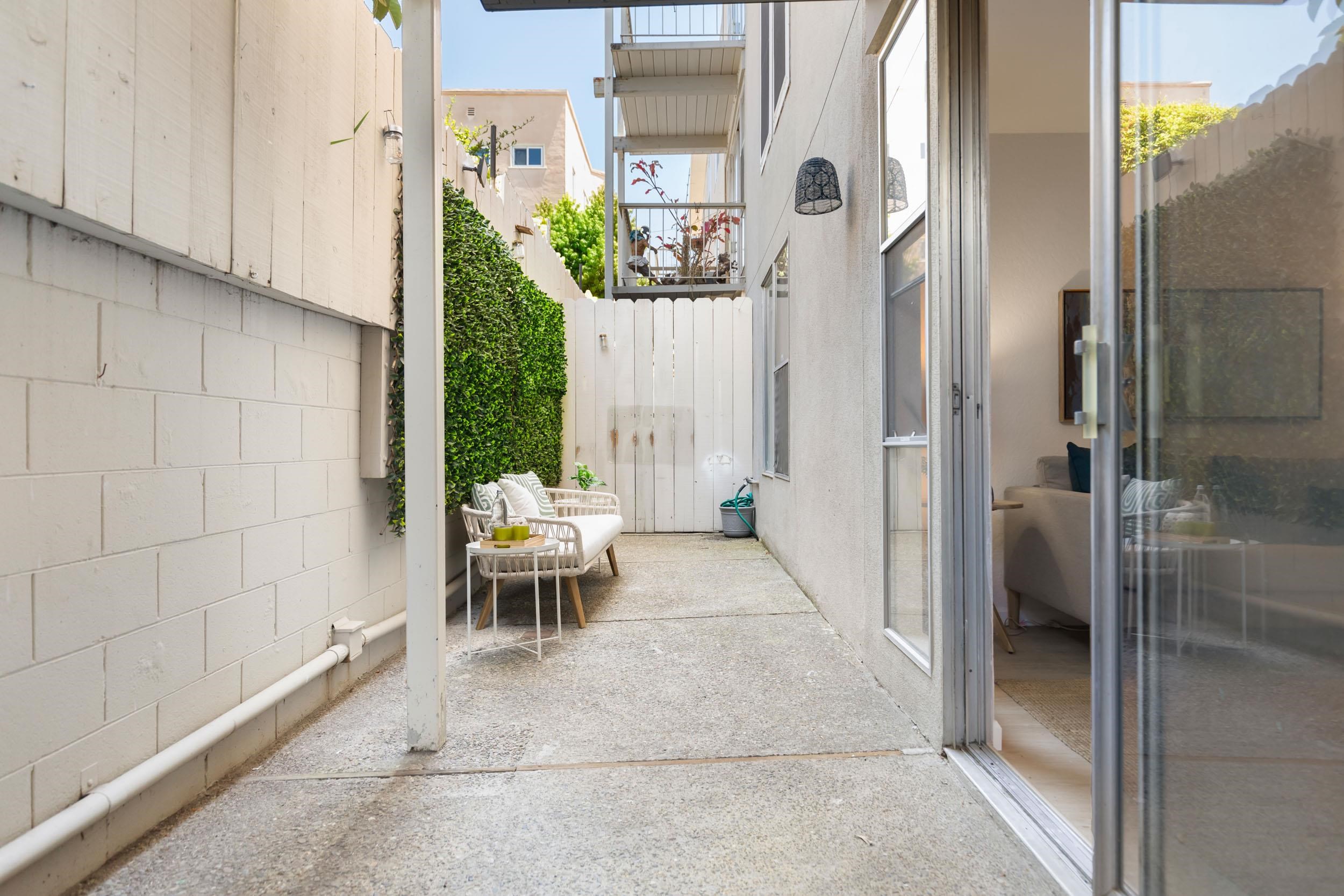 Photo #8: 41122537 Listing: Photo #8