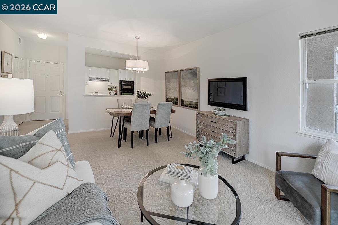 Photo #13: 41122538 Listing: Photo #13