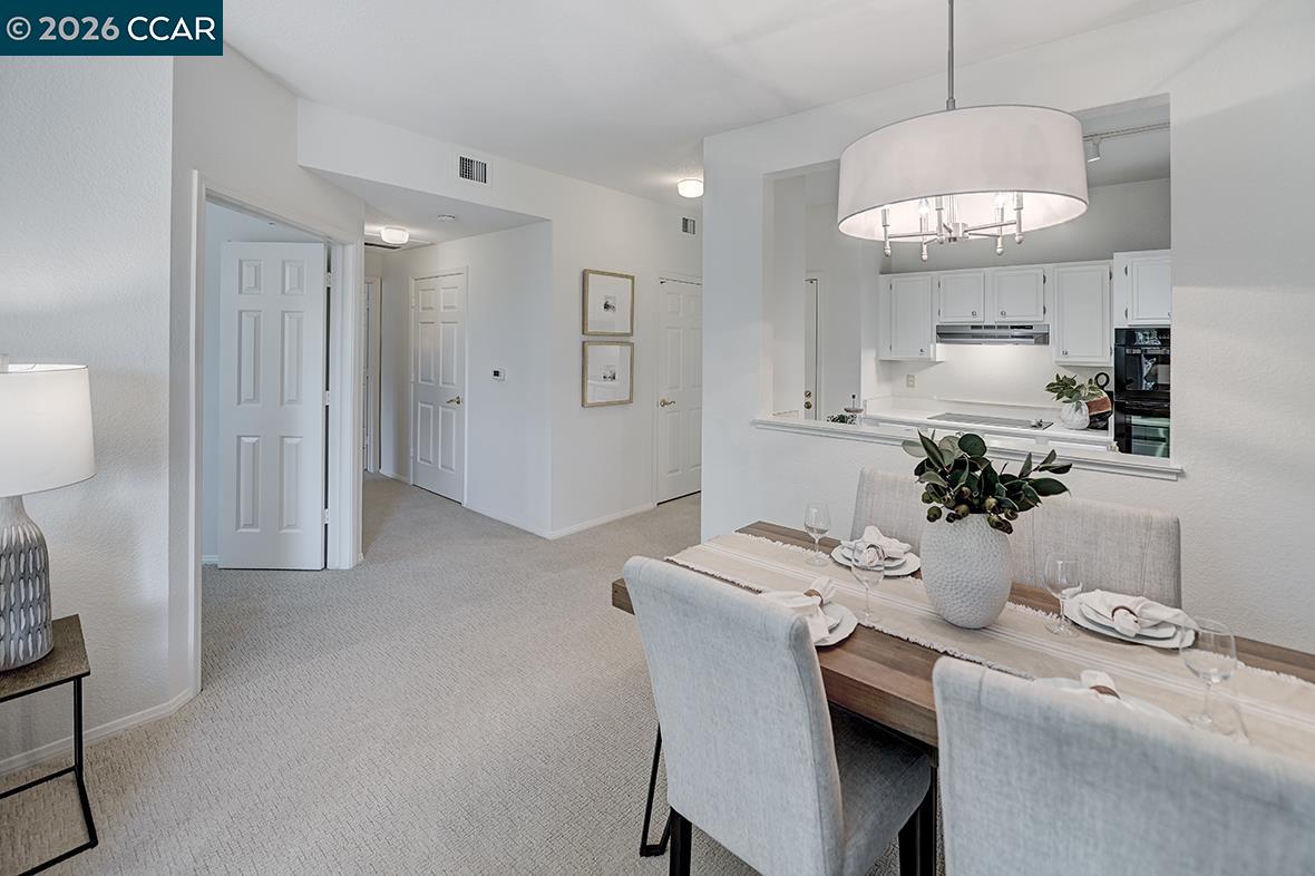 Photo #16: 41122538 Listing: Photo #16