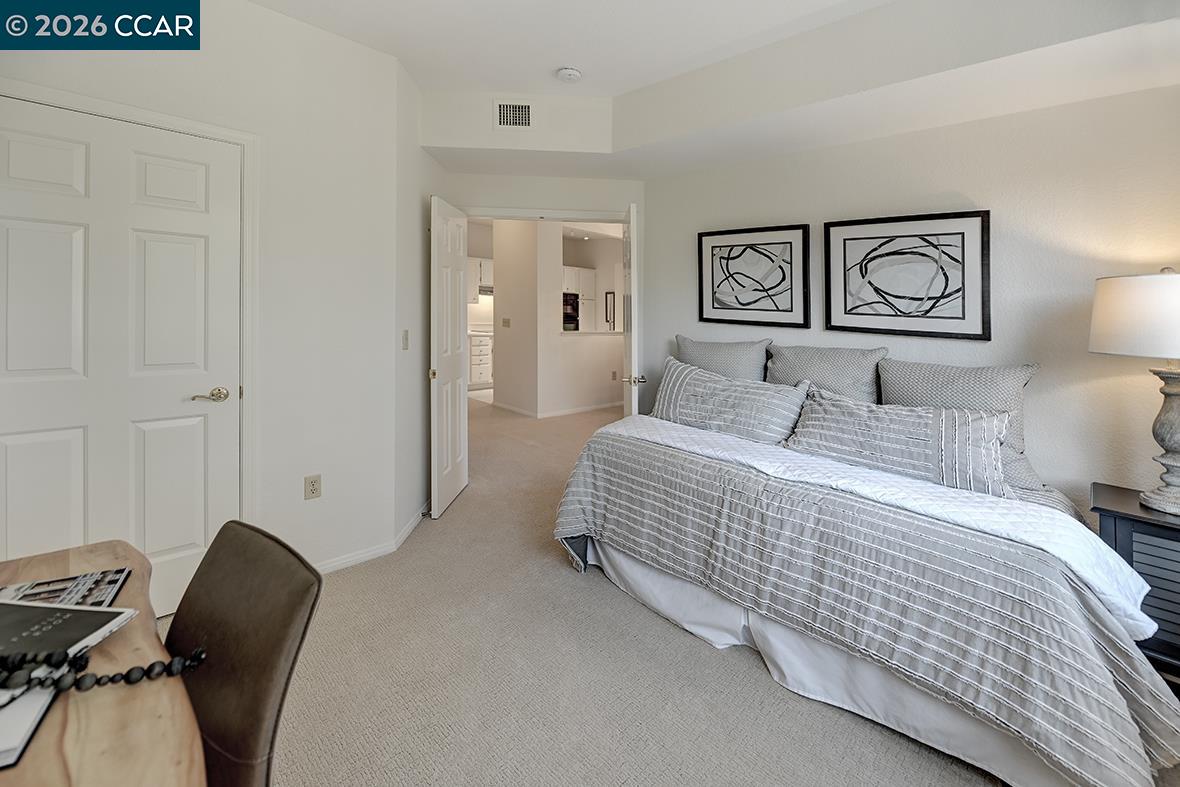 Photo #21: 41122538 Listing: Photo #21