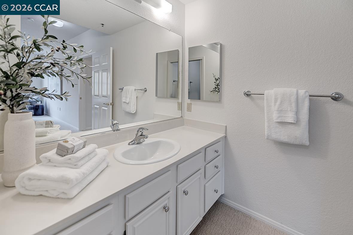 Photo #32: 41122538 Listing: Photo #32