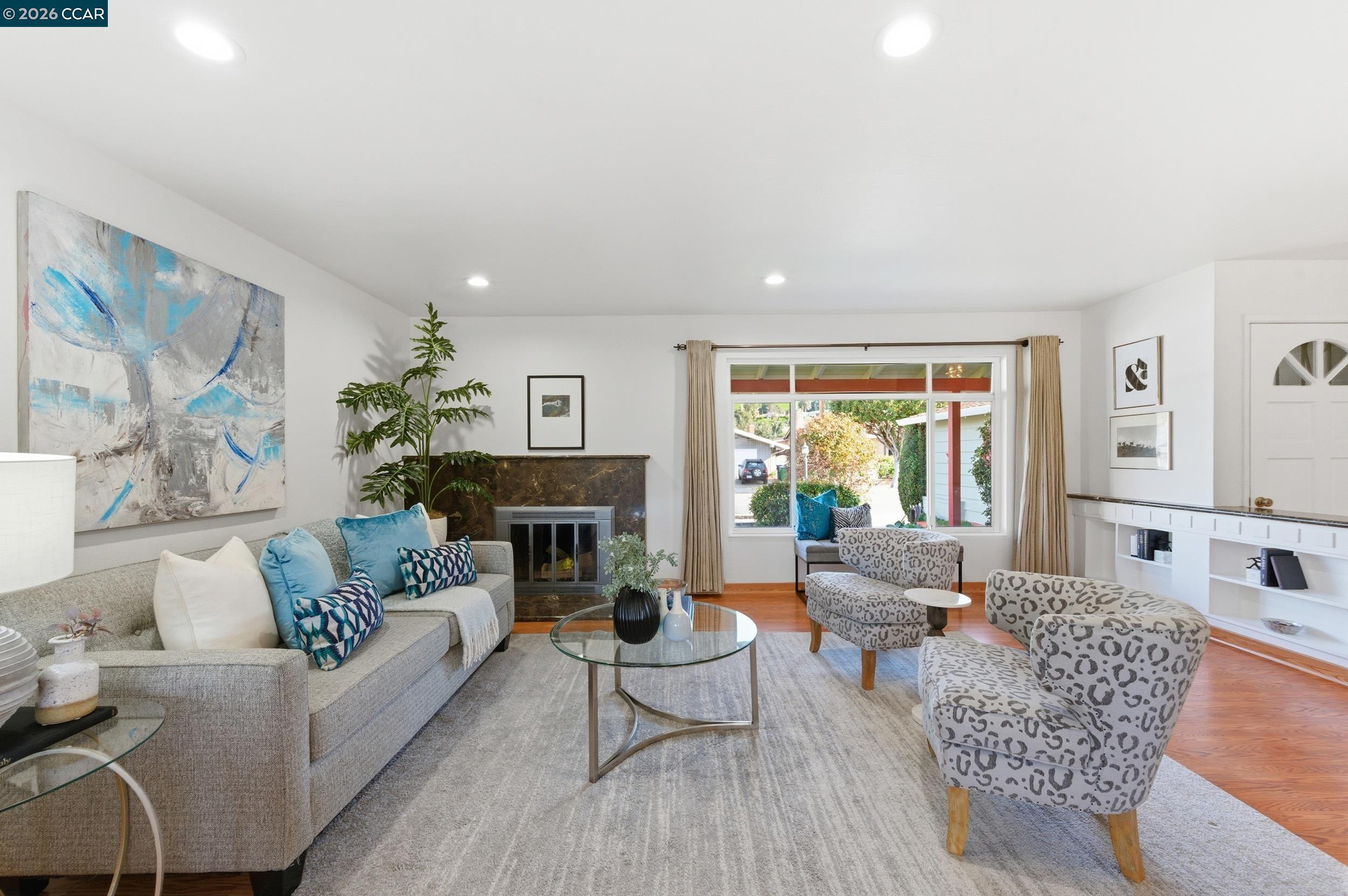 Detail Gallery Image 2 of 50 For 31565 Medinah St, Hayward,  CA 94544 - 3 Beds | 2 Baths