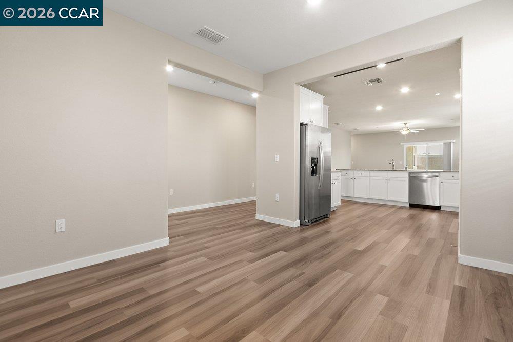 Detail Gallery Image 10 of 35 For 4395 Canada Way, Rio Vista,  CA 94571 - 3 Beds | 2 Baths