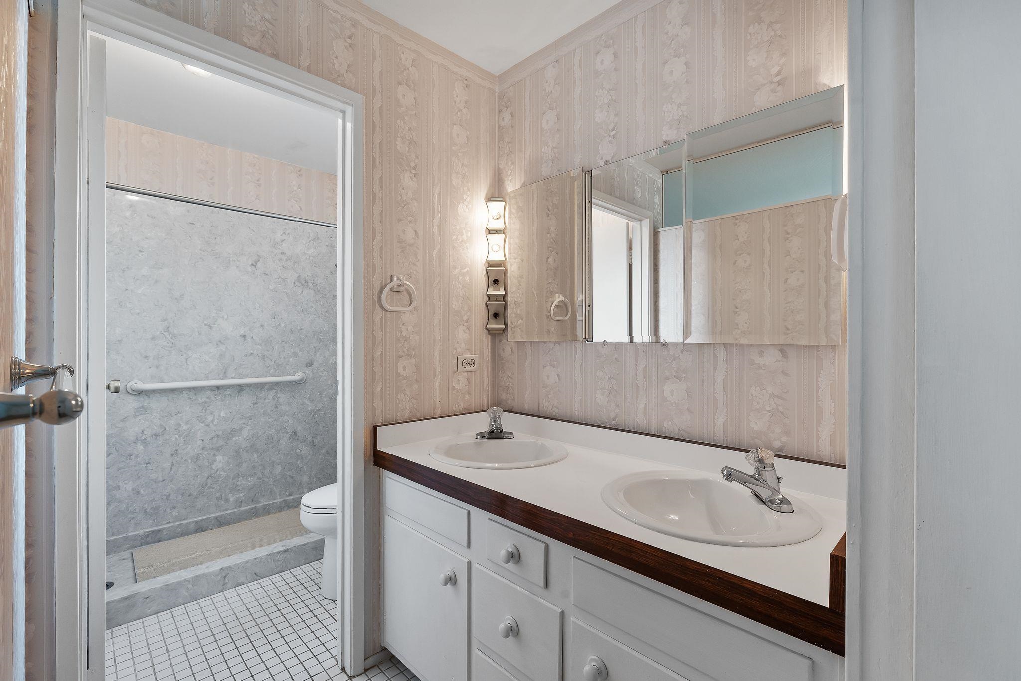 Detail Gallery Image 31 of 49 For 36640 Oak Street, Fremont,  CA 94536-4863 - 3 Beds | 2 Baths