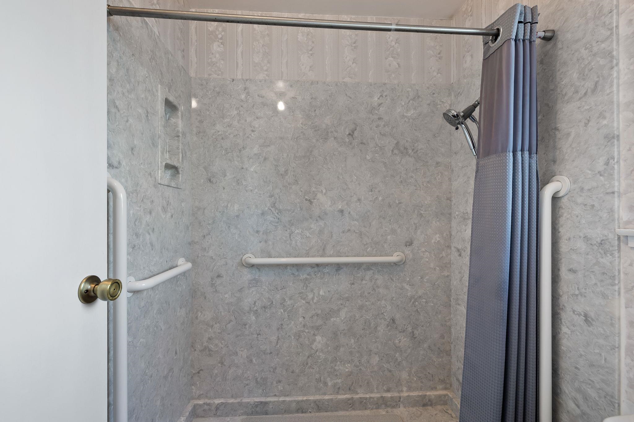 Detail Gallery Image 33 of 49 For 36640 Oak Street, Fremont,  CA 94536-4863 - 3 Beds | 2 Baths