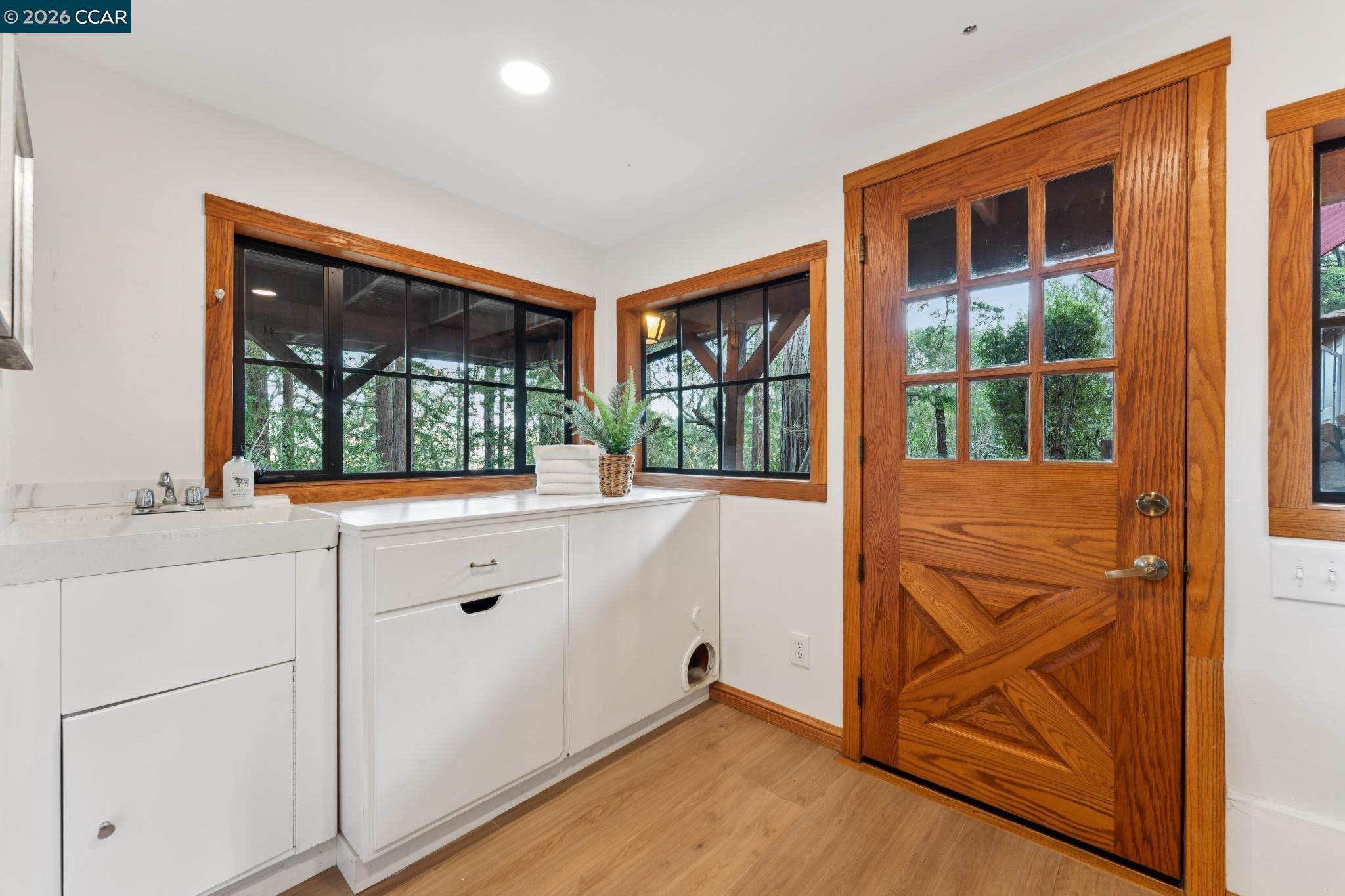 Detail Gallery Image 35 of 50 For 11 Los Conejos, Orinda,  CA 94563-2214 - 3 Beds | 2/1 Baths