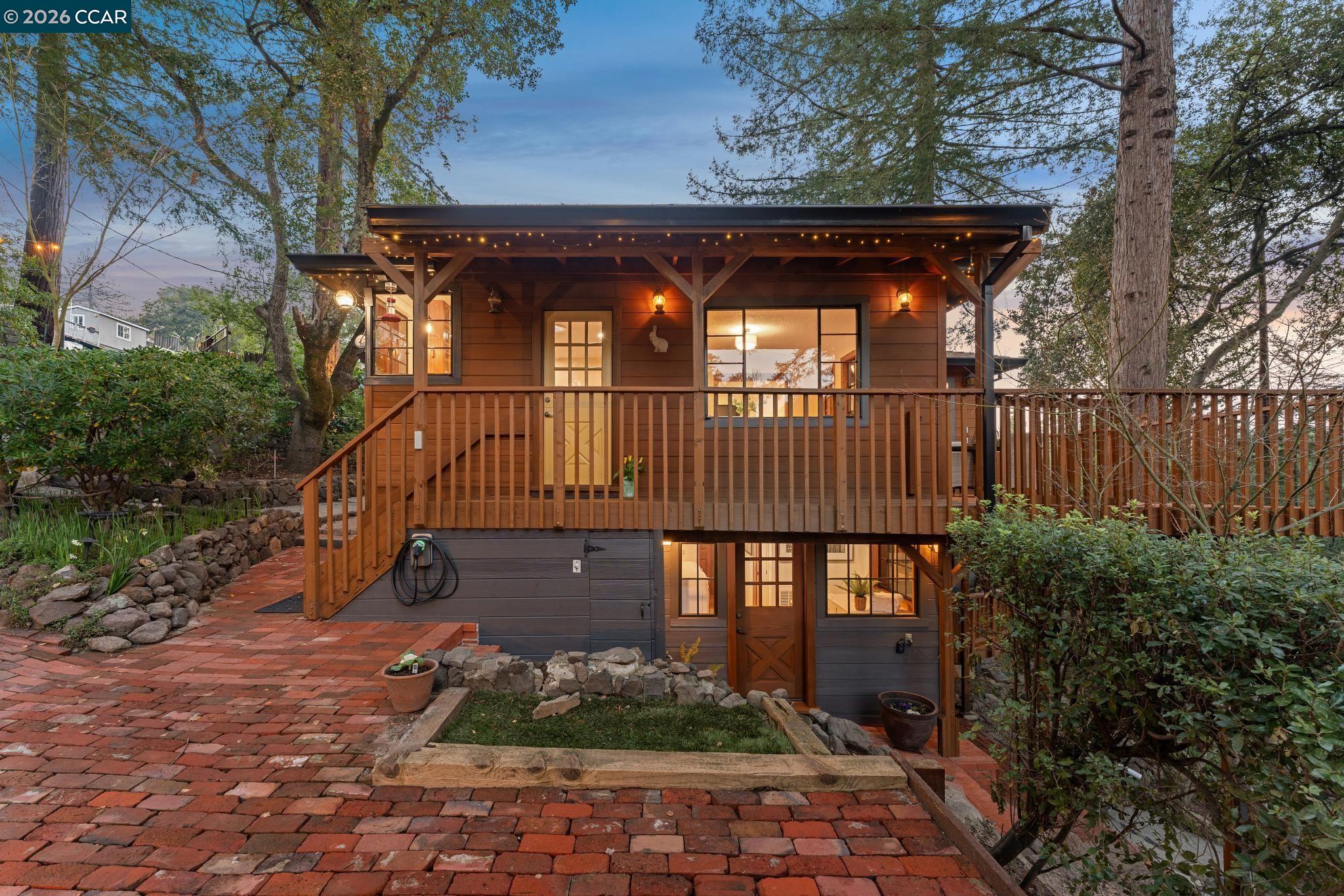 Detail Gallery Image 36 of 50 For 11 Los Conejos, Orinda,  CA 94563-2214 - 3 Beds | 2/1 Baths