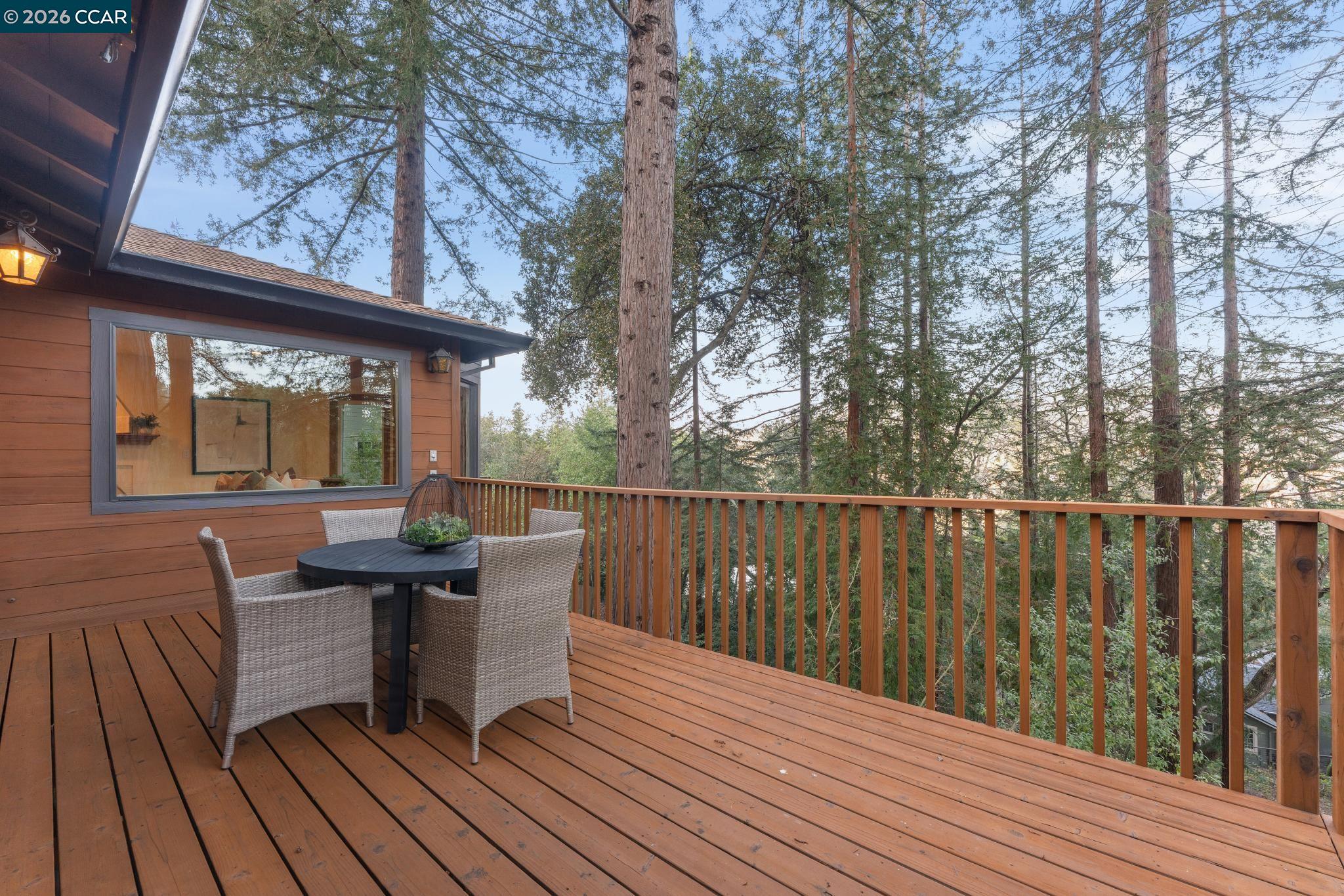 Detail Gallery Image 37 of 50 For 11 Los Conejos, Orinda,  CA 94563-2214 - 3 Beds | 2/1 Baths