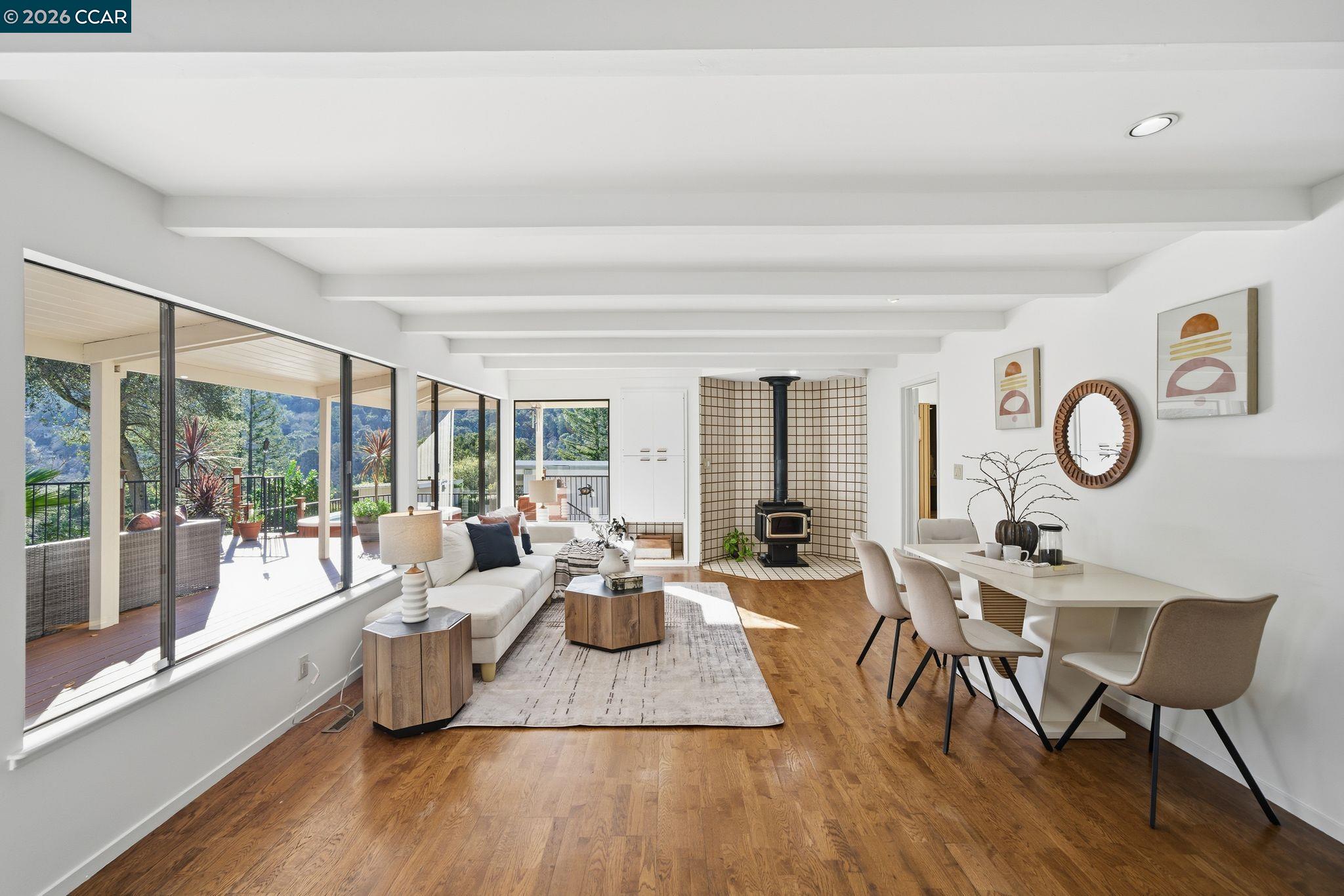 Detail Gallery Image 13 of 49 For 38 Vista Del Mar, Orinda,  CA 94563 - 4 Beds | 3/1 Baths