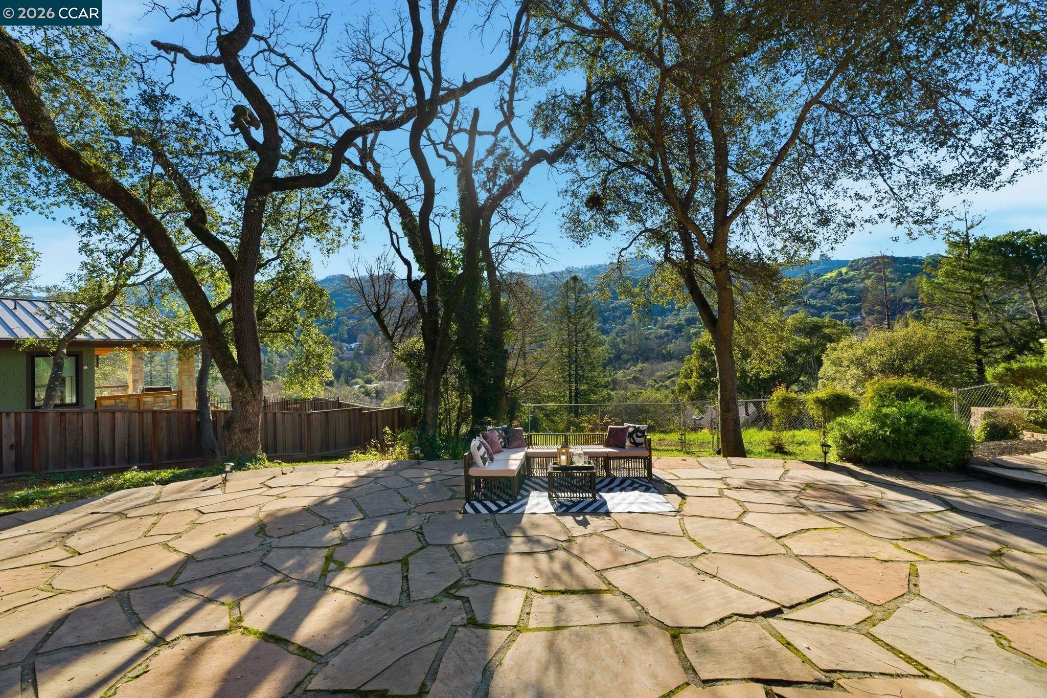 Detail Gallery Image 36 of 49 For 38 Vista Del Mar, Orinda,  CA 94563 - 4 Beds | 3/1 Baths
