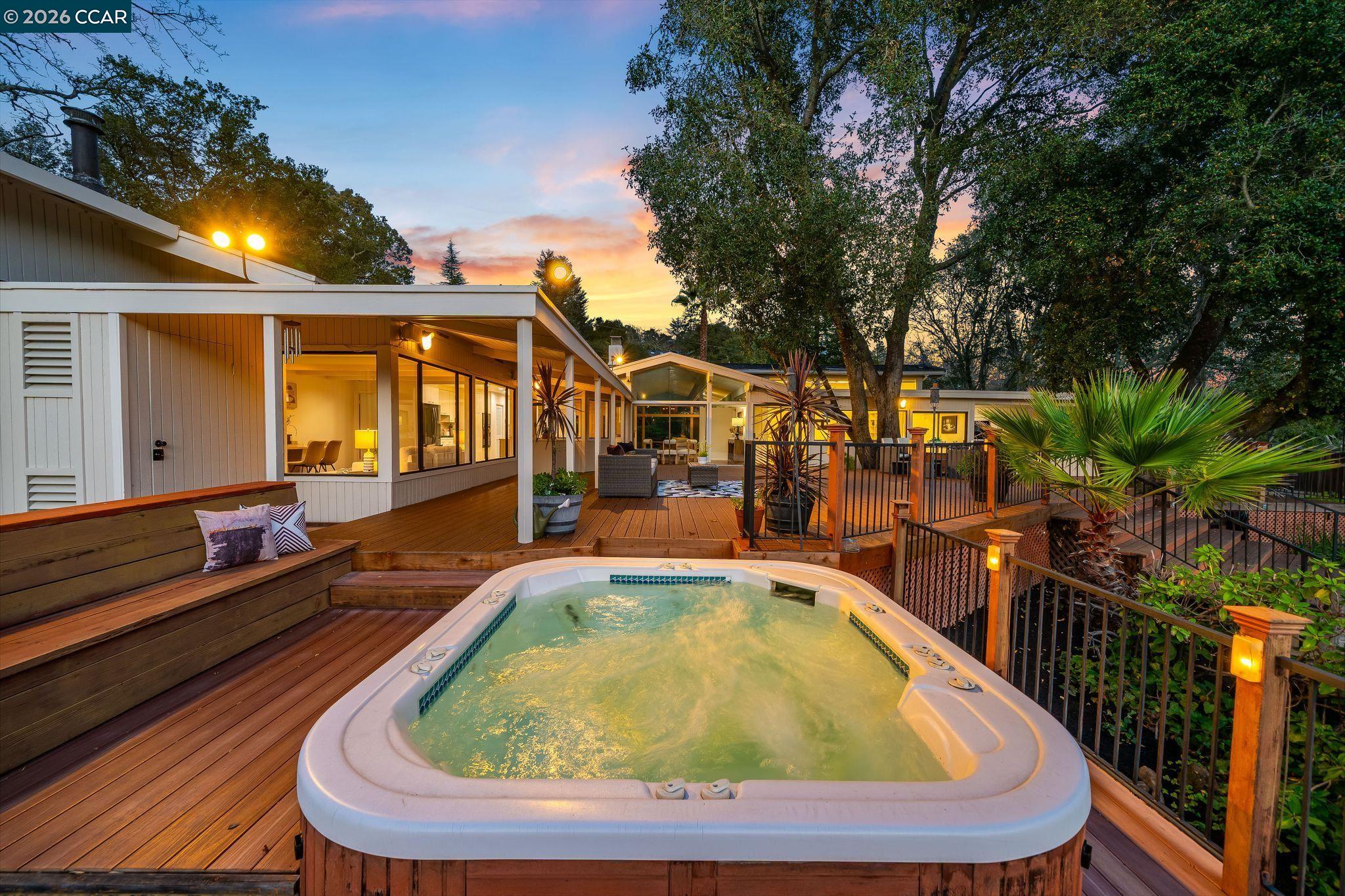 Detail Gallery Image 37 of 49 For 38 Vista Del Mar, Orinda,  CA 94563 - 4 Beds | 3/1 Baths