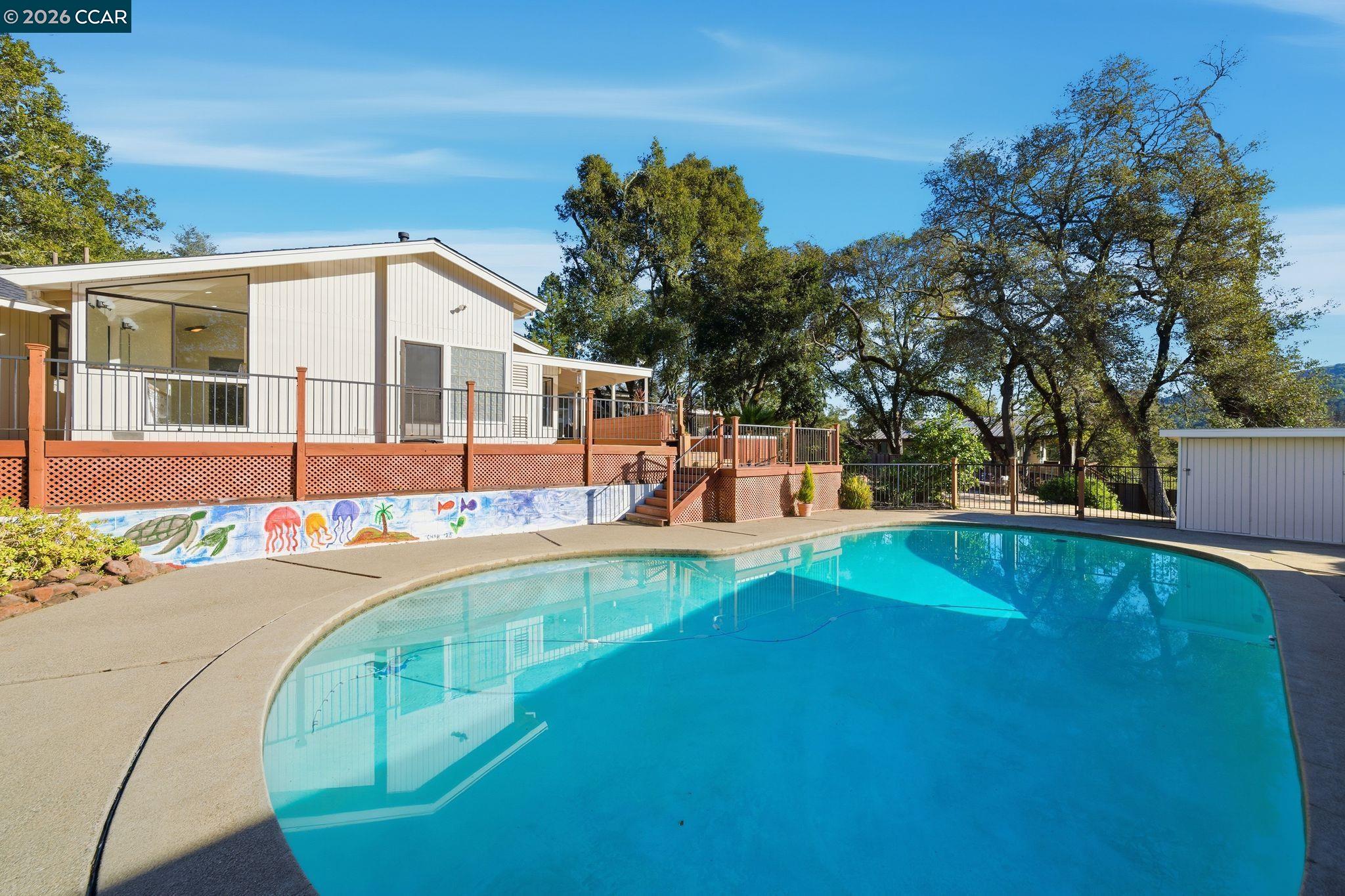 Detail Gallery Image 38 of 49 For 38 Vista Del Mar, Orinda,  CA 94563 - 4 Beds | 3/1 Baths