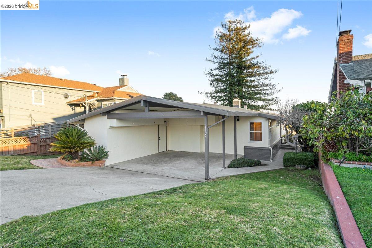 Front Image Thumbnail for EB41122546