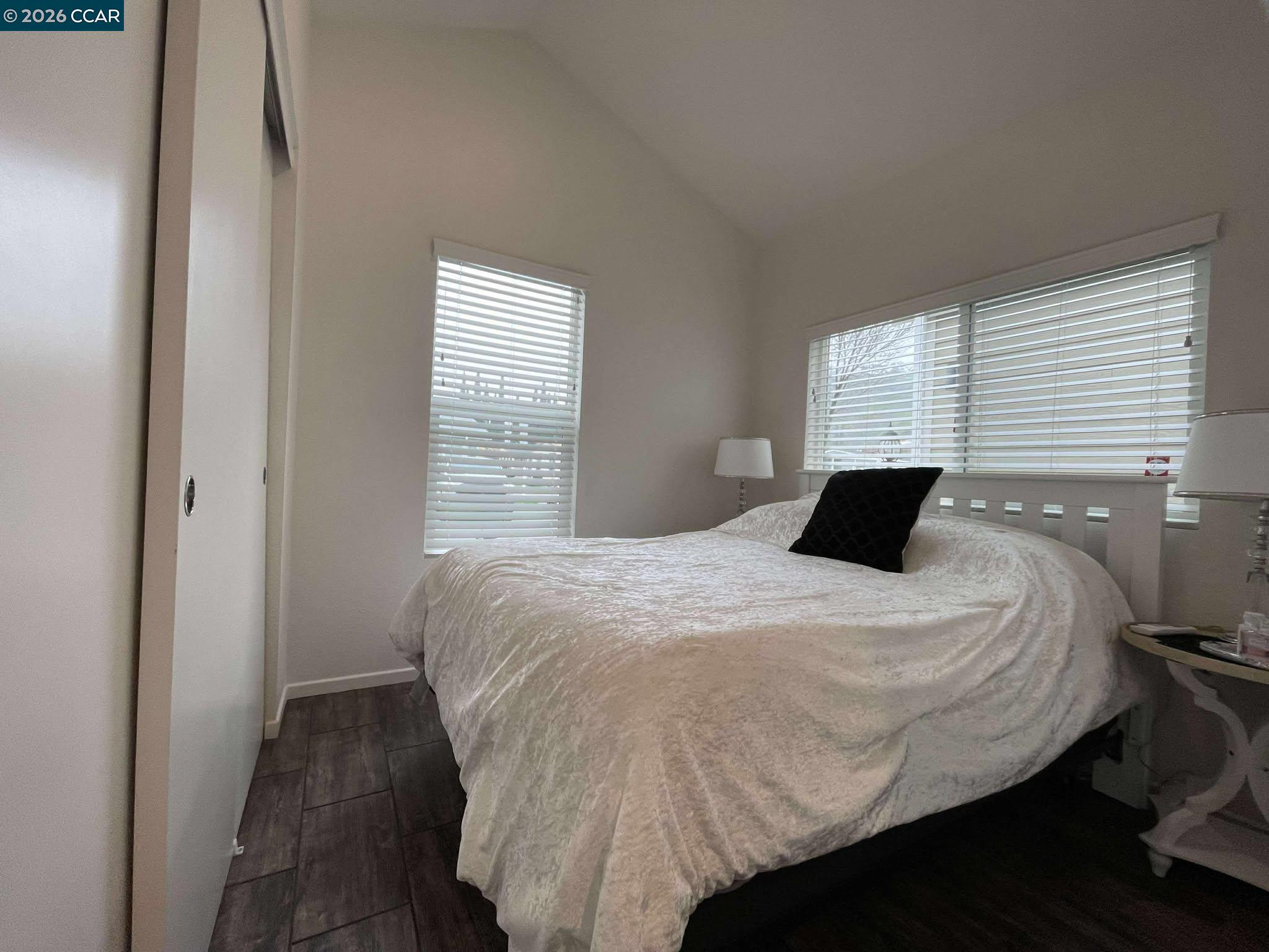 Detail Gallery Image 6 of 13 For 16711 Marsh Creek Rd #C,  Clayton,  CA 94517 - 1 Beds | 1 Baths