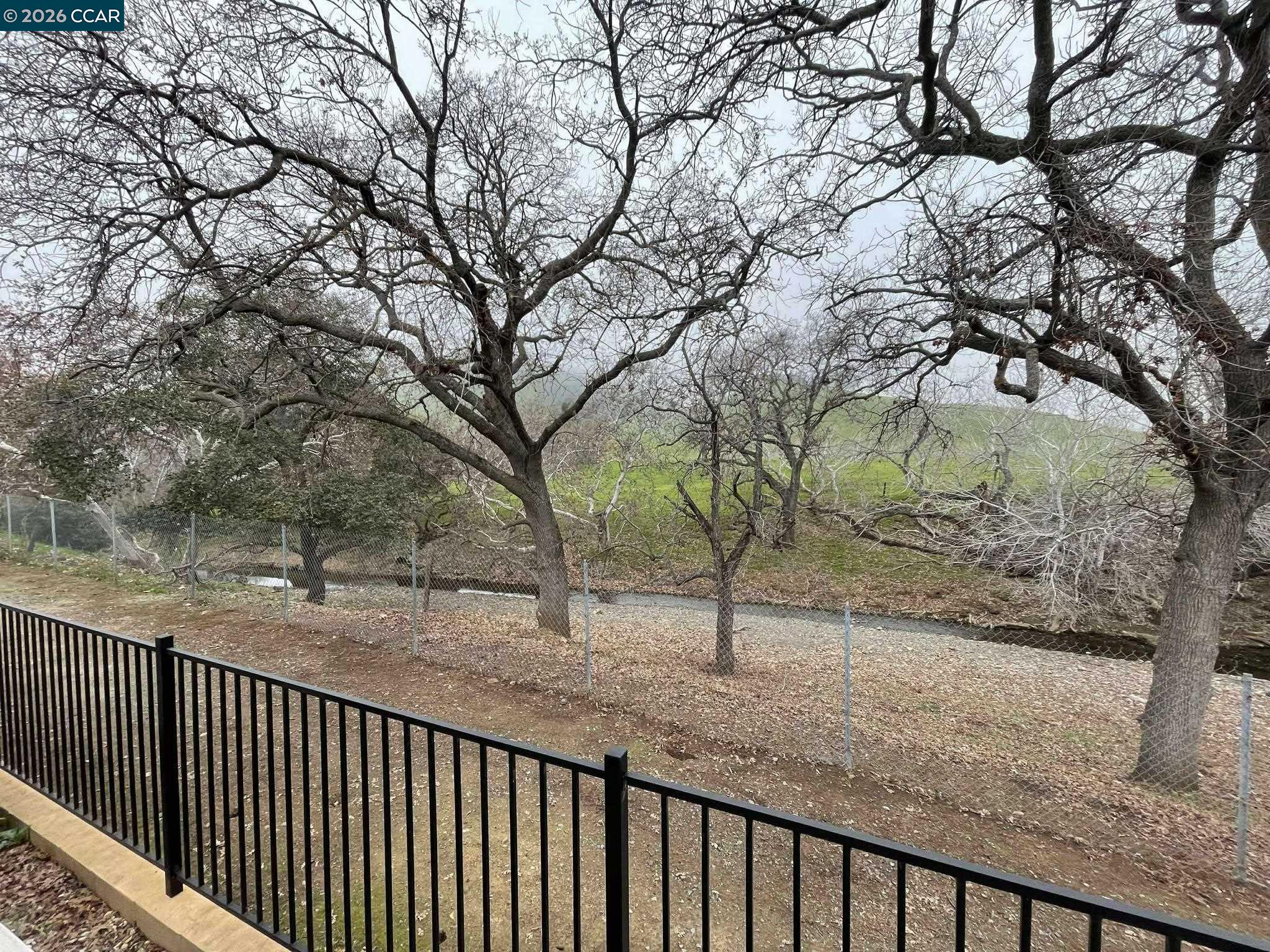 Detail Gallery Image 10 of 13 For 16711 Marsh Creek Rd #C,  Clayton,  CA 94517 - 1 Beds | 1 Baths