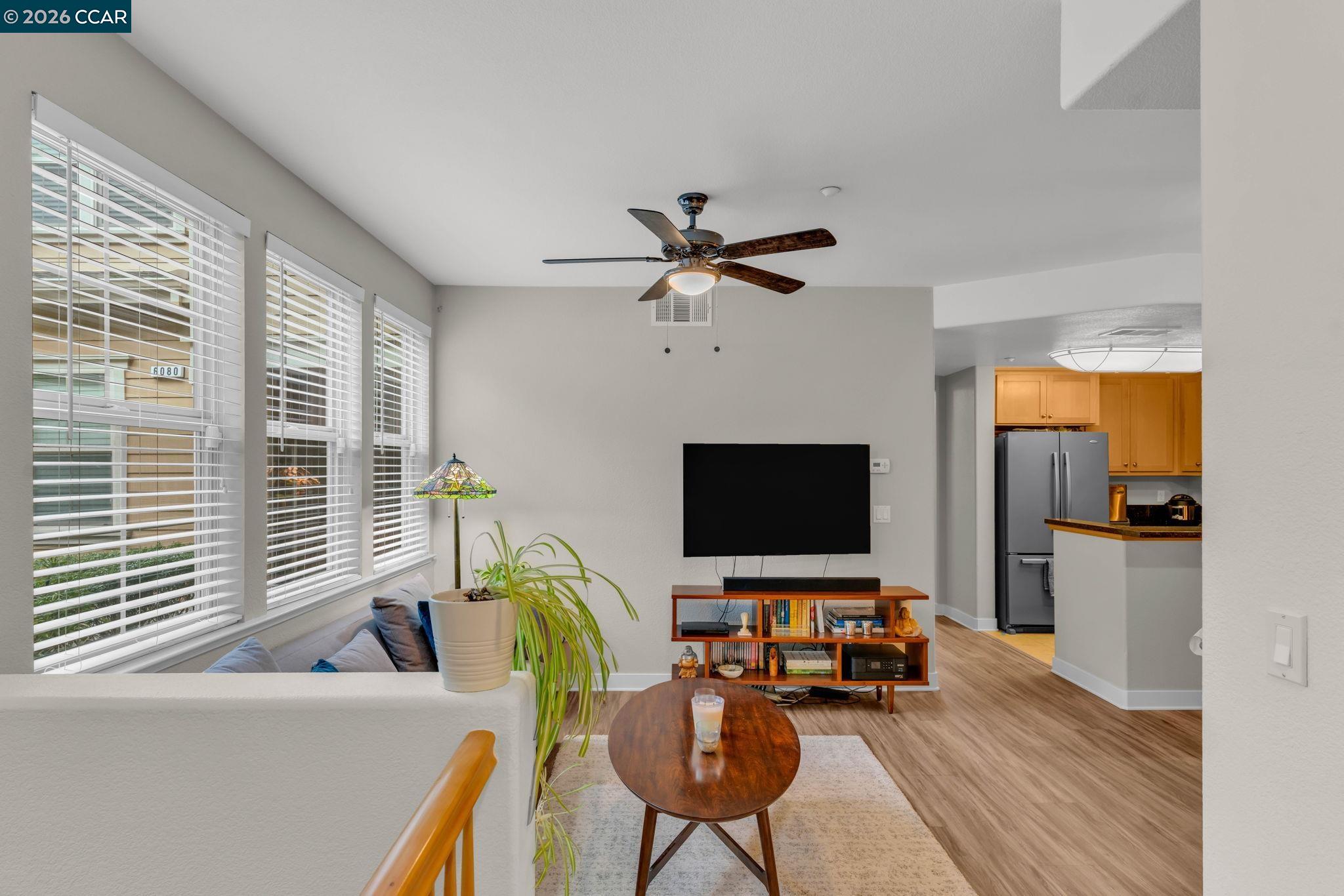 Photo #5: 41122548 Listing: Photo #5