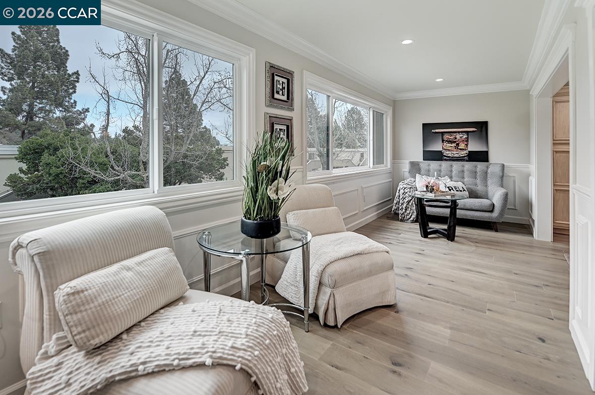 Detail Gallery Image 12 of 51 For 2601 Pine Knoll Dr #8,  Walnut Creek,  CA 94595 - 2 Beds | 2 Baths