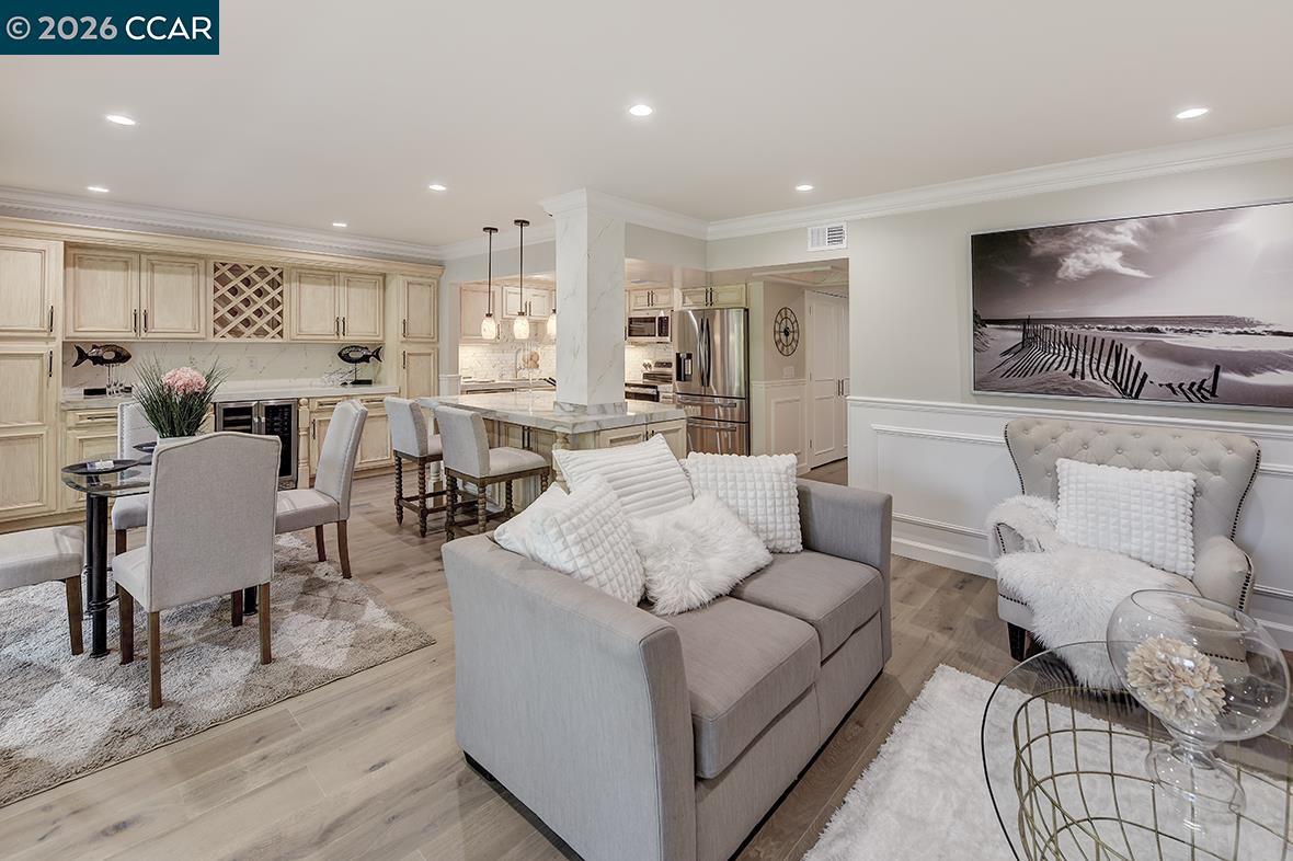 Photo #16: 41122550 Listing: Photo #16