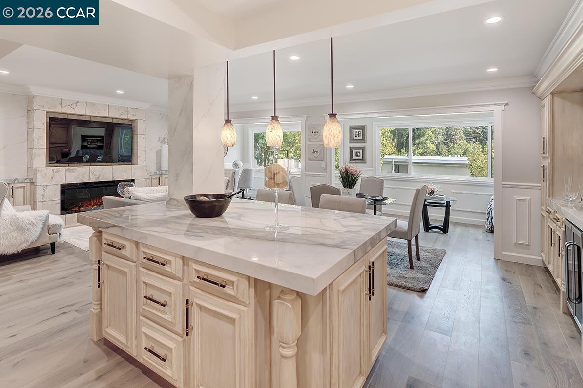 Photo #7: 41122550 Listing: Photo #7