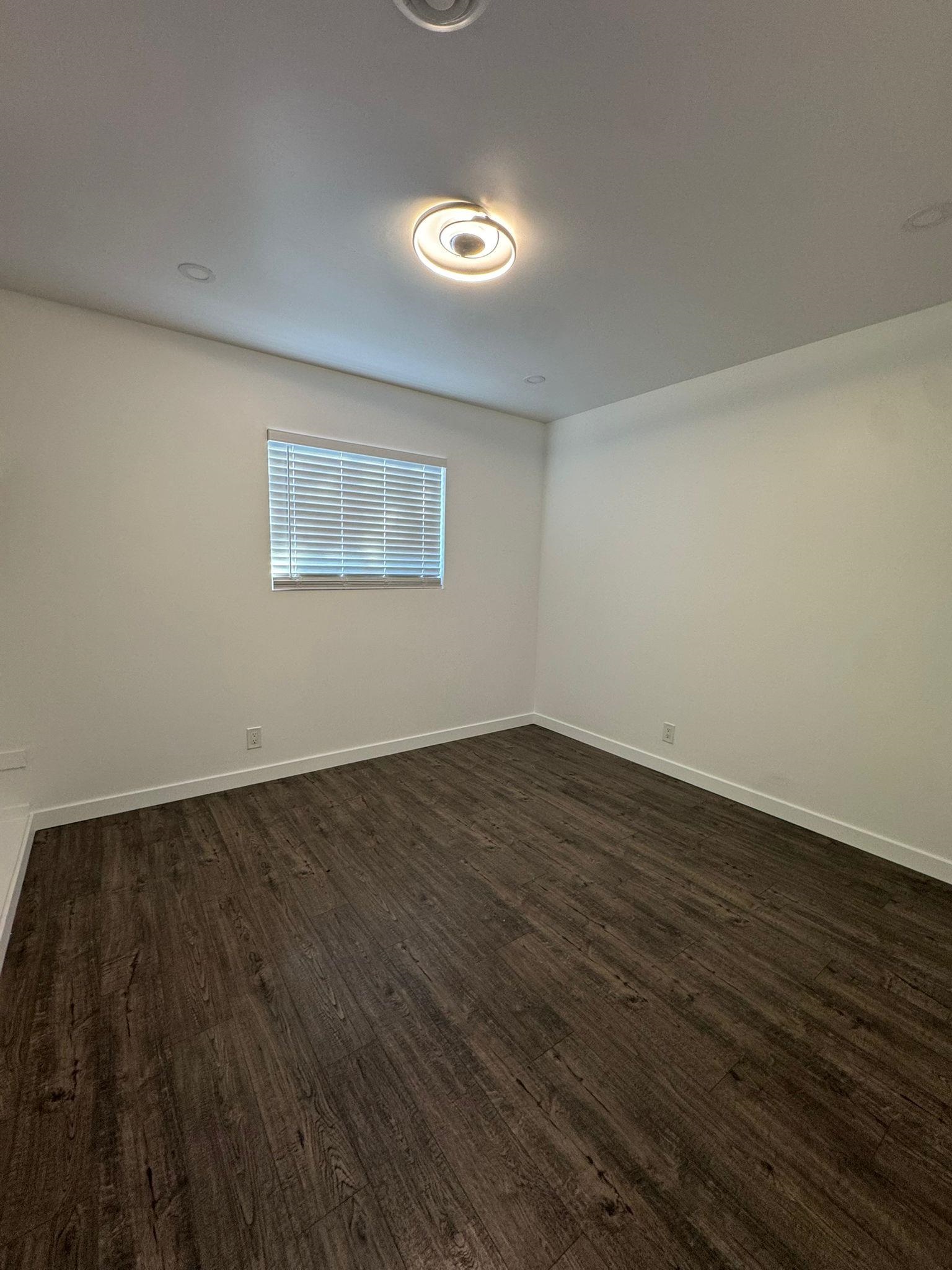 Detail Gallery Image 8 of 16 For 317 Tennyson Rd, Hayward,  CA 94544 - 3 Beds | 1 Baths