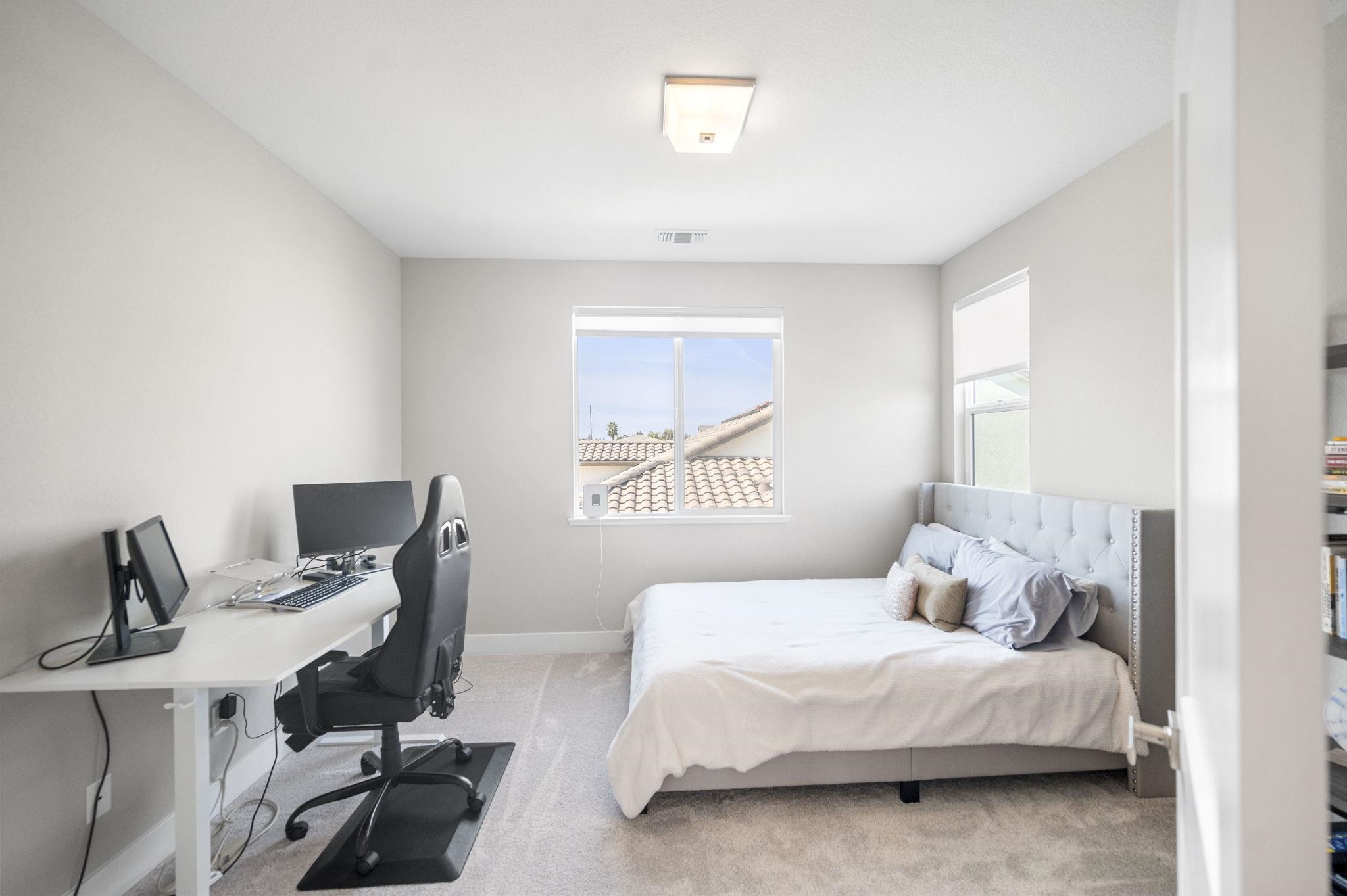 Detail Gallery Image 31 of 40 For 1605 Radiance Ln, Modesto,  CA 95356 - 4 Beds | 2/1 Baths