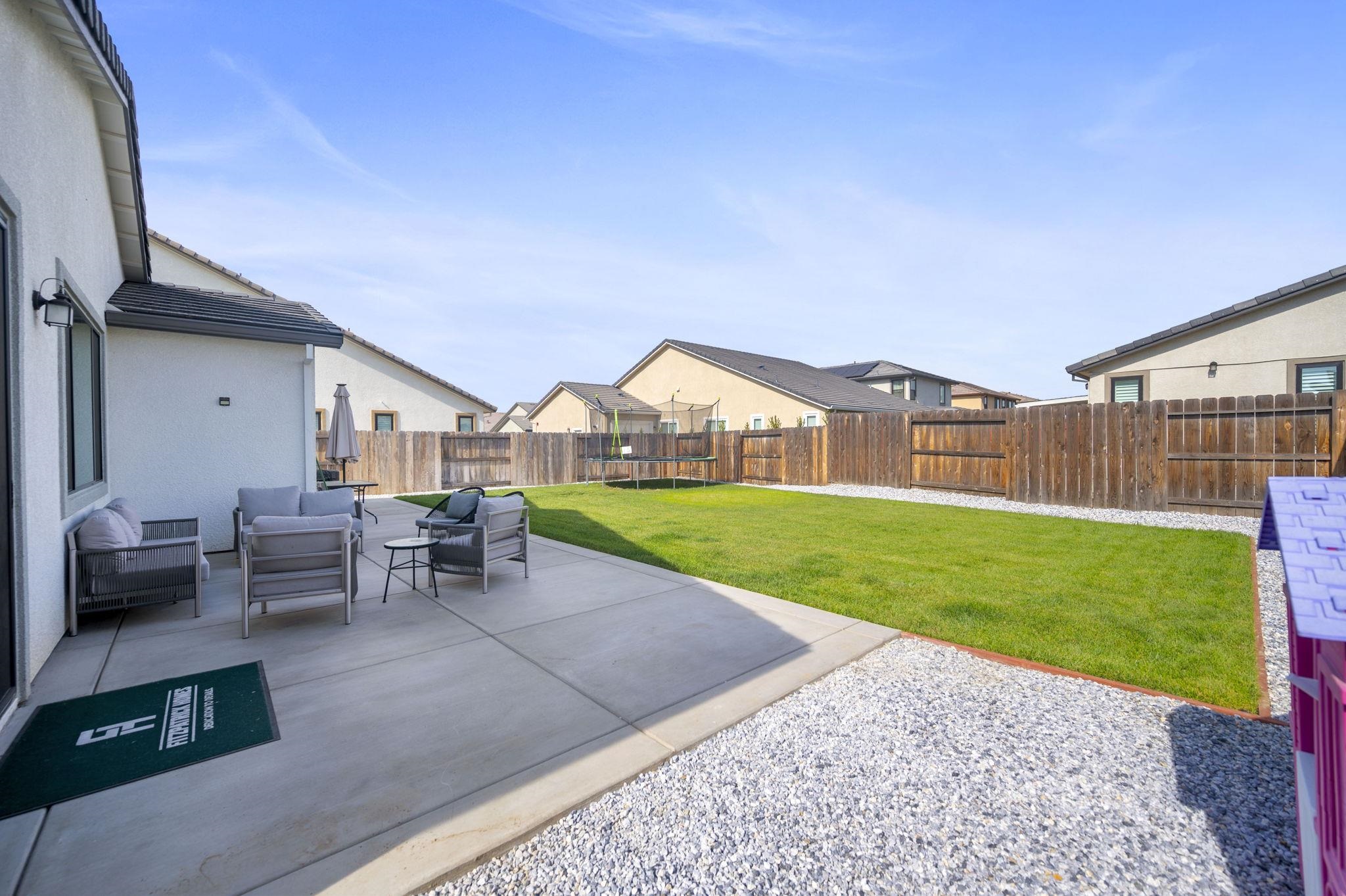 Detail Gallery Image 36 of 40 For 1605 Radiance Ln, Modesto,  CA 95356 - 4 Beds | 2/1 Baths