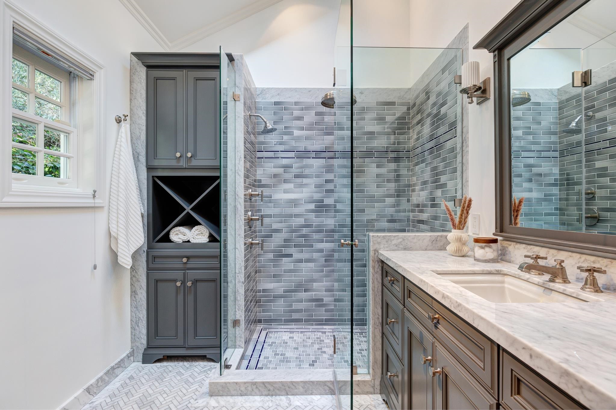 Detail Gallery Image 36 of 60 For 165 Cross Rd, Oakland,  CA 94618 - 4 Beds | 3 Baths