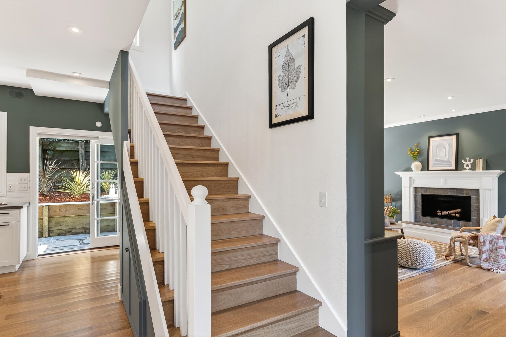 Detail Gallery Image 37 of 60 For 165 Cross Rd, Oakland,  CA 94618 - 4 Beds | 3 Baths