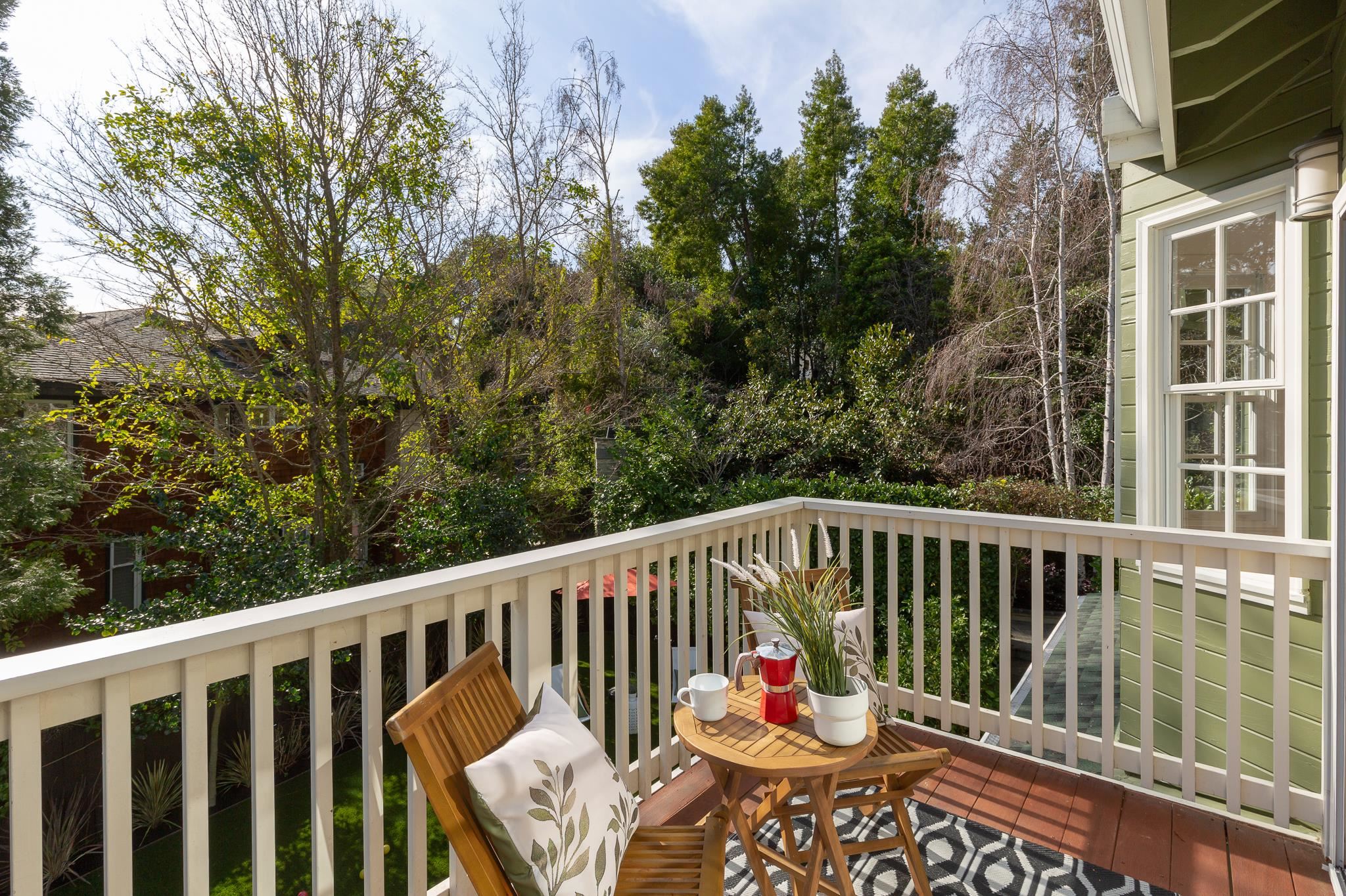 Detail Gallery Image 40 of 60 For 165 Cross Rd, Oakland,  CA 94618 - 4 Beds | 3 Baths