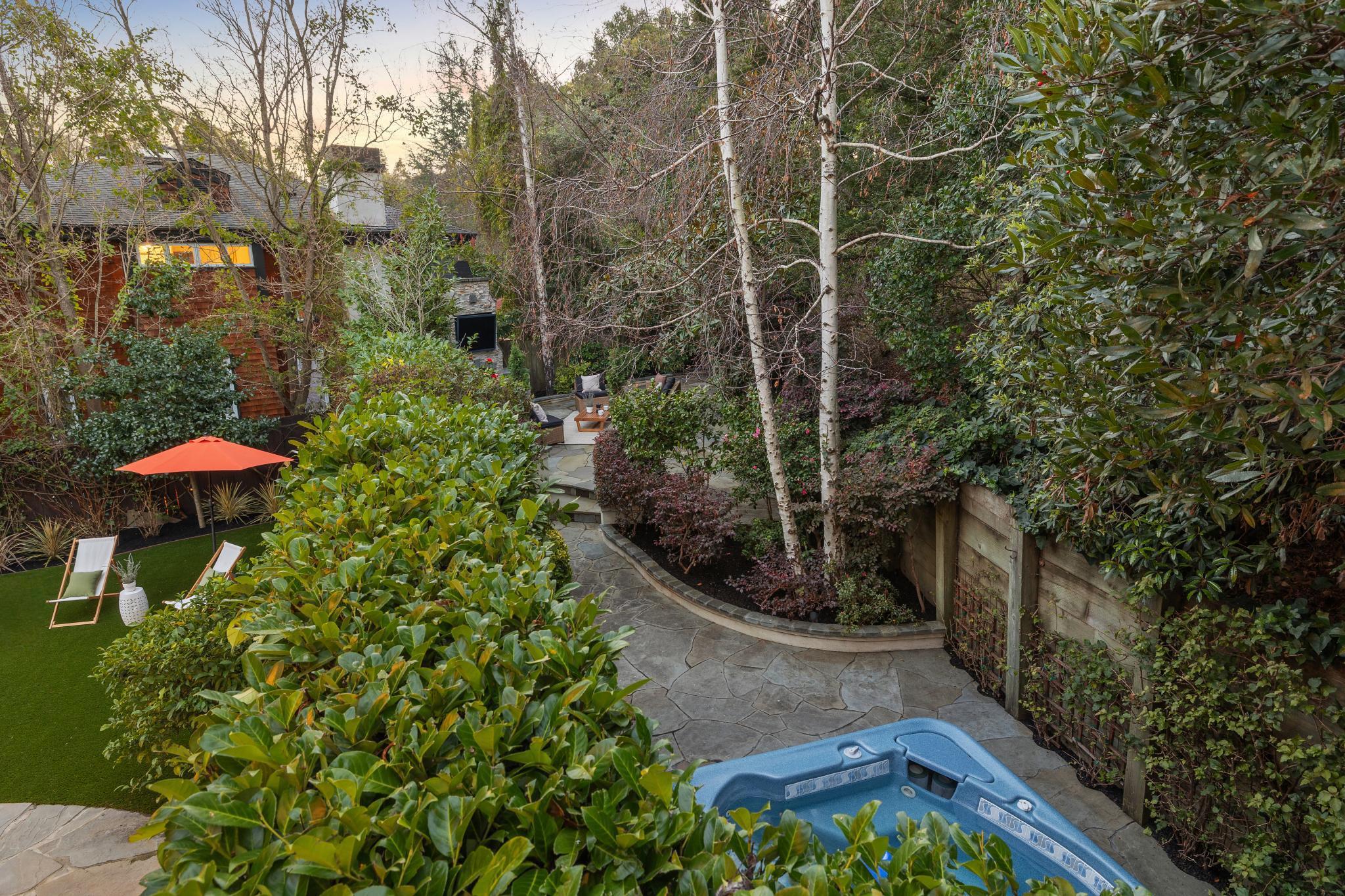 Detail Gallery Image 54 of 60 For 165 Cross Rd, Oakland,  CA 94618 - 4 Beds | 3 Baths