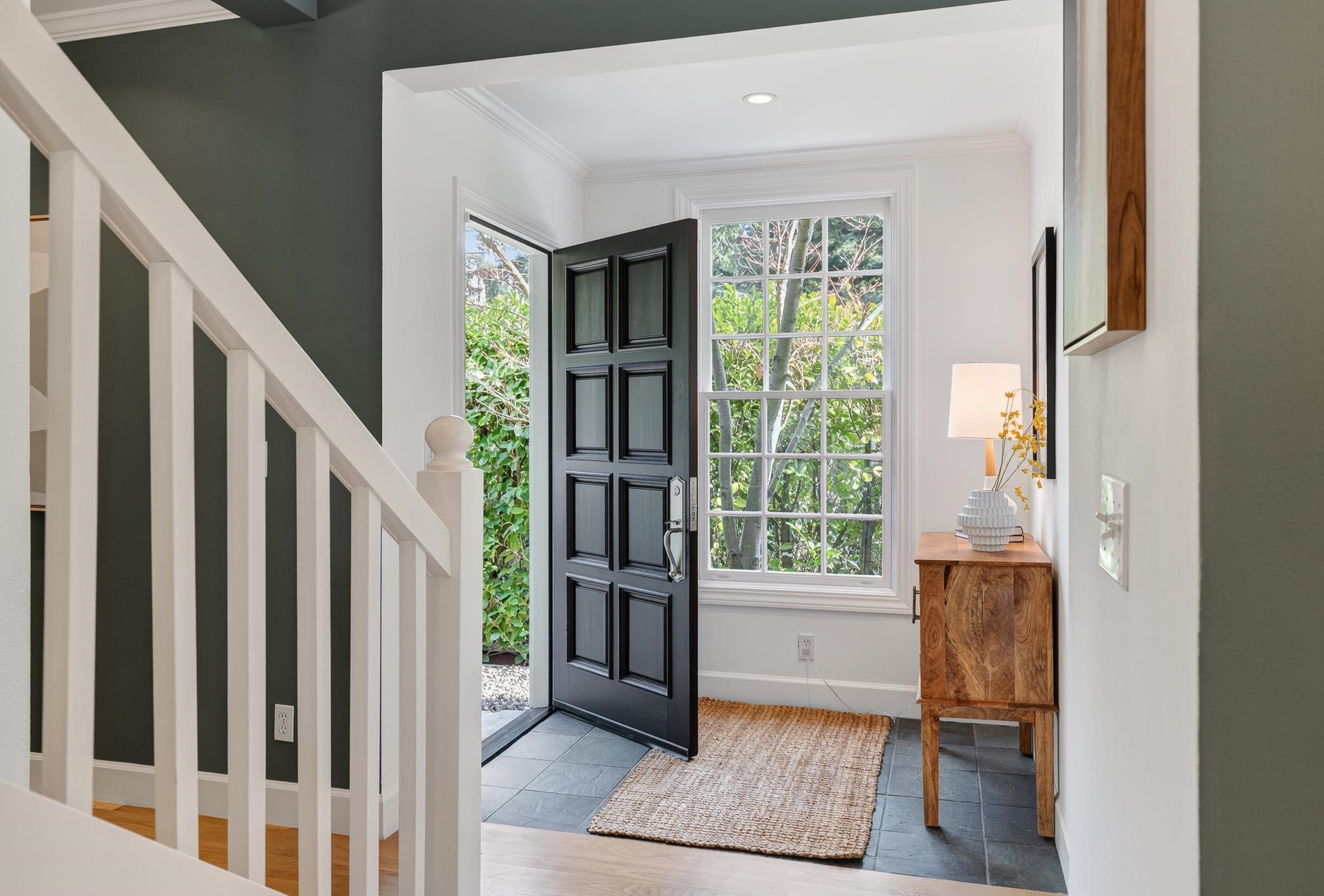 Detail Gallery Image 7 of 60 For 165 Cross Rd, Oakland,  CA 94618 - 4 Beds | 3 Baths